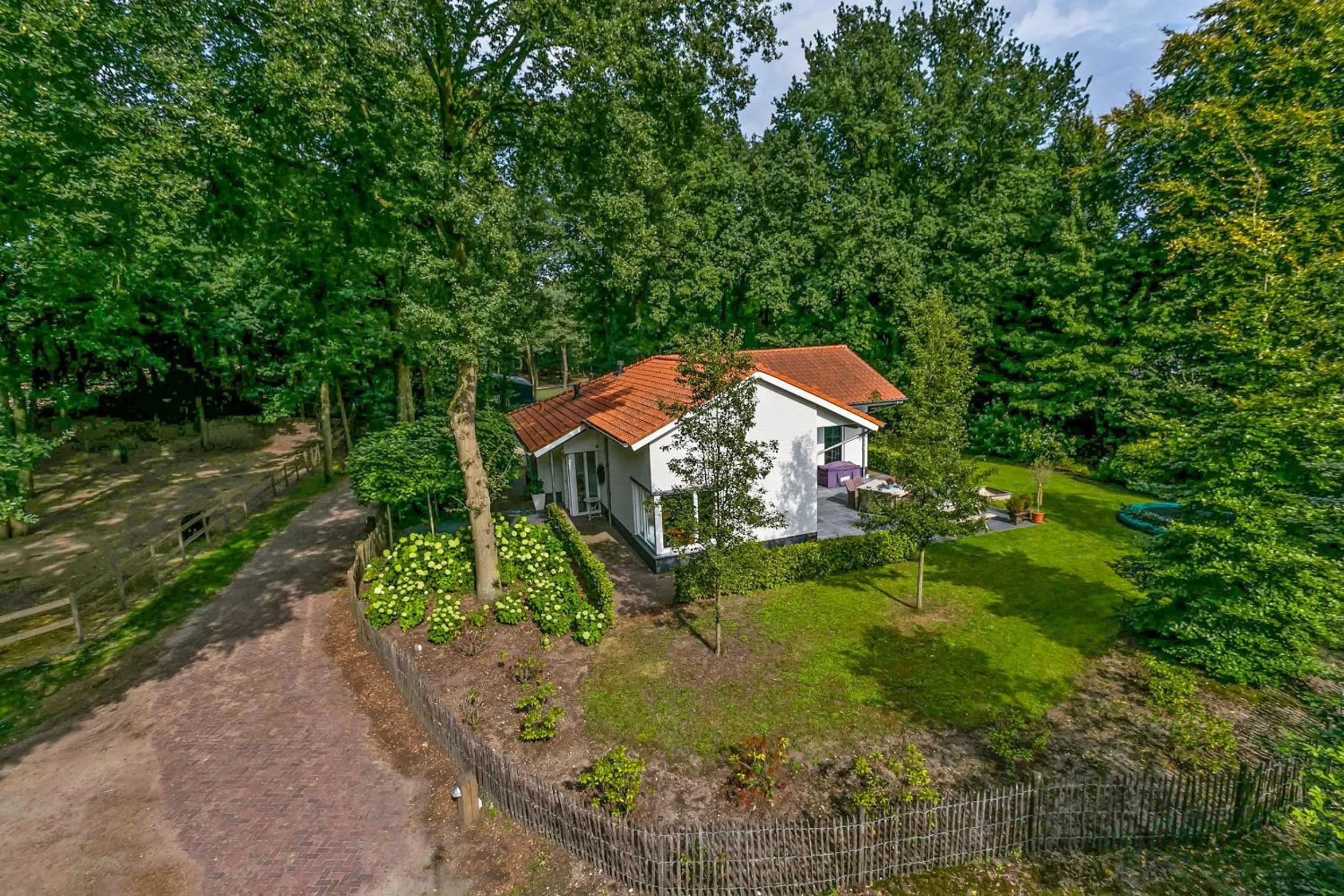 Property building in Sandberghe - Een plek om te verdwalen