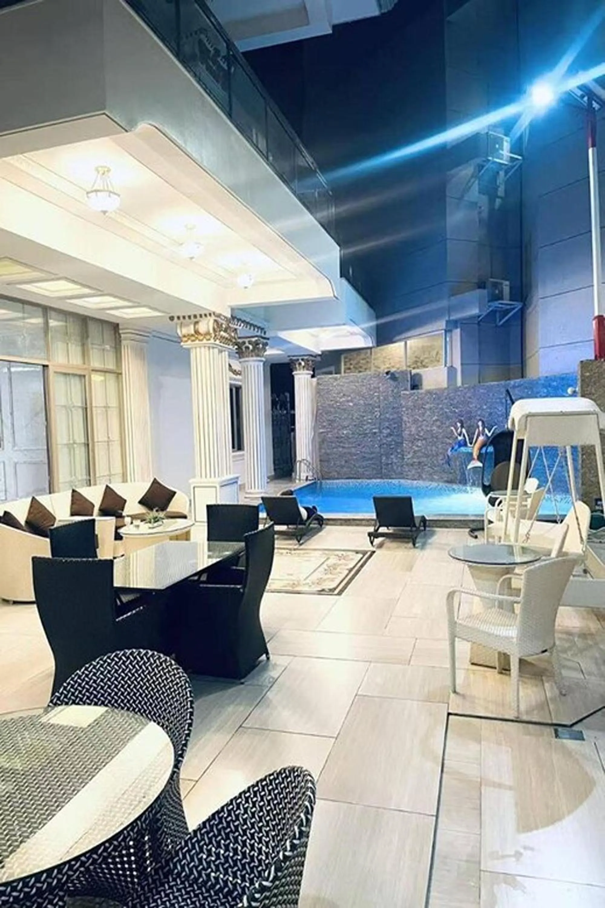 Swimming pool in Mactan Grand Golden Hotel near Airport