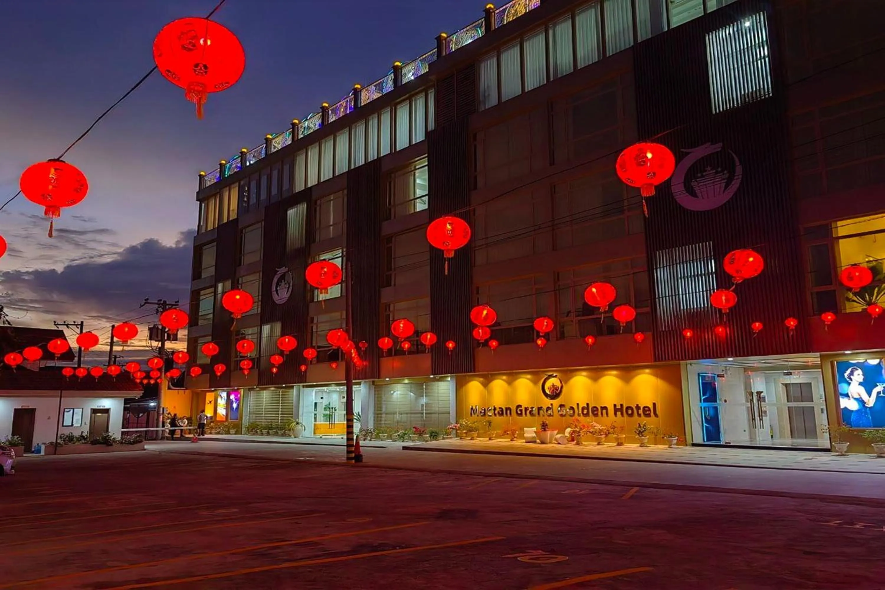 Property building in Mactan Grand Golden Hotel near Airport