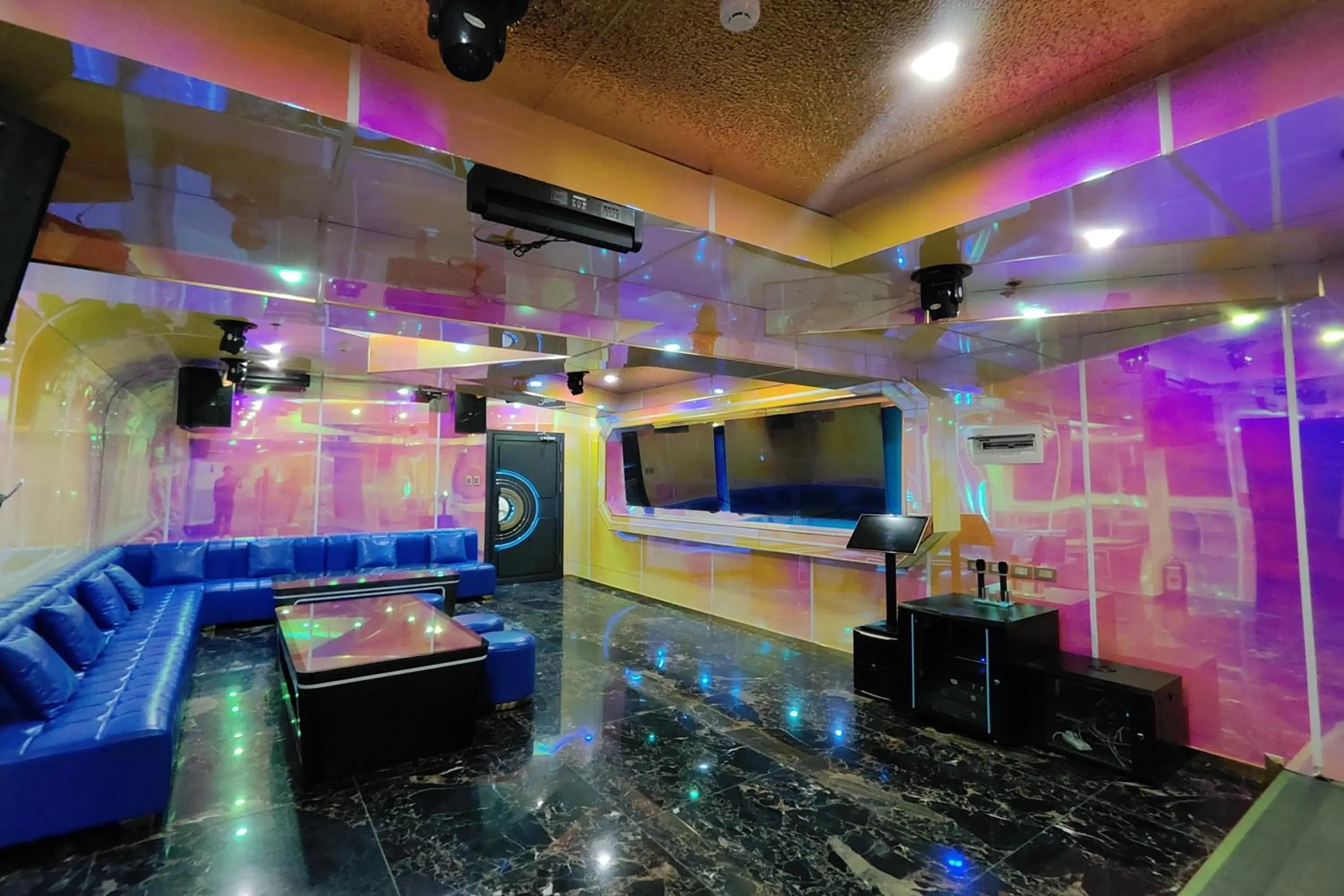 Karaoke in Mactan Grand Golden Hotel near Airport