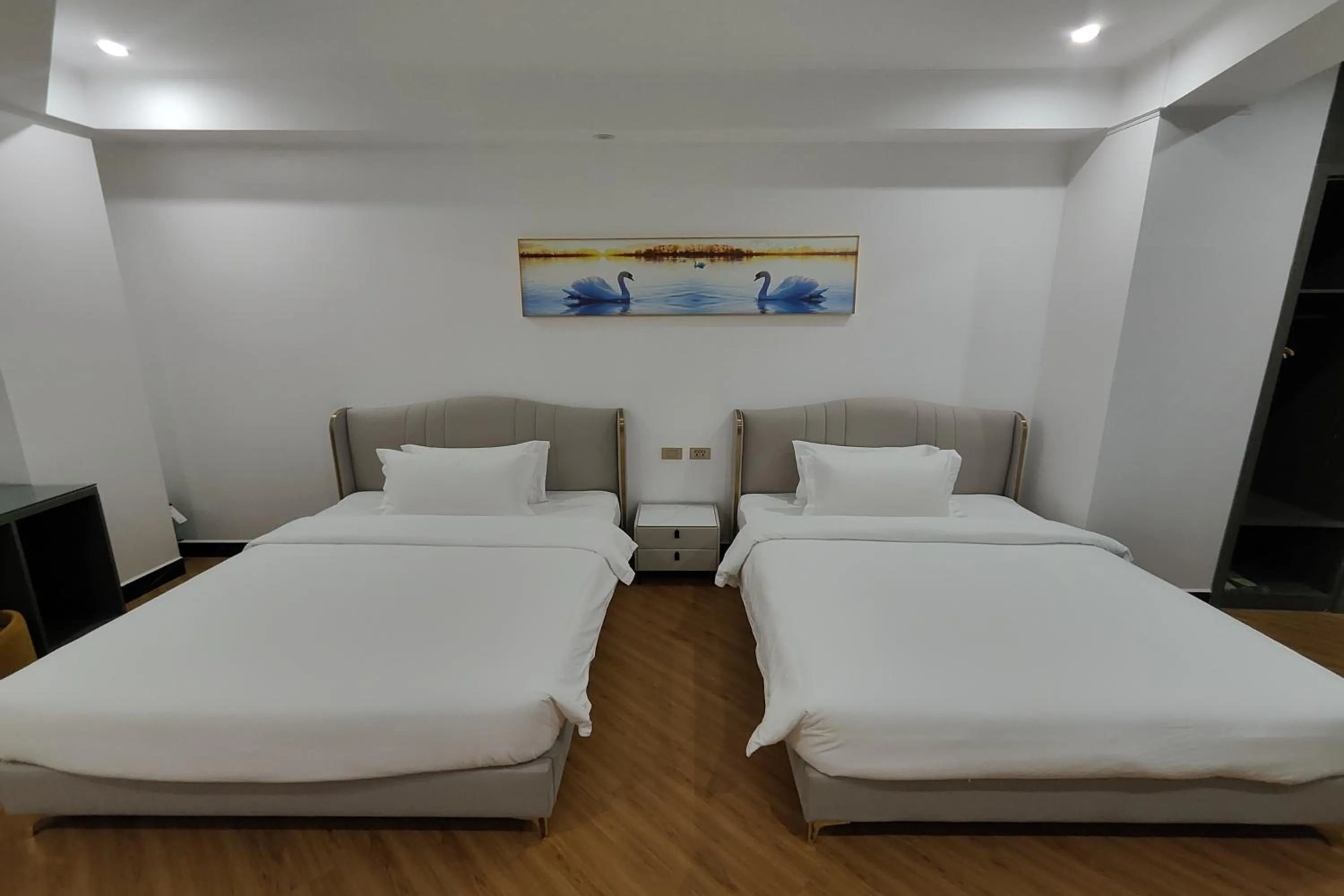 Bed in Mactan Grand Golden Hotel near Airport