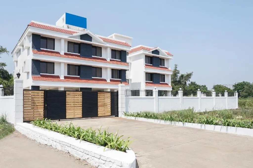 Property building in Casa Fedora Holiday Home