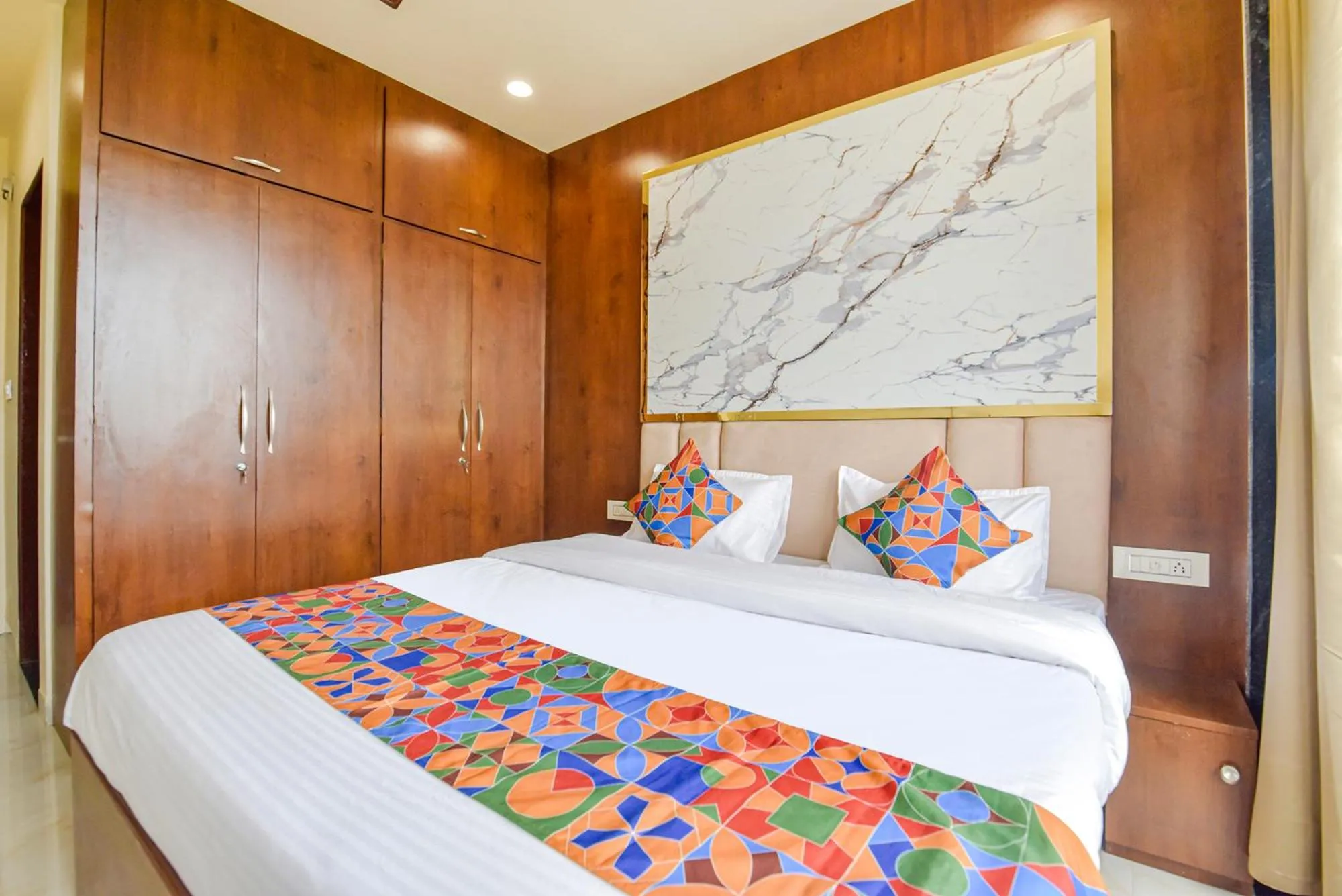 Bed in FabHotel Blooming Beds Pearl