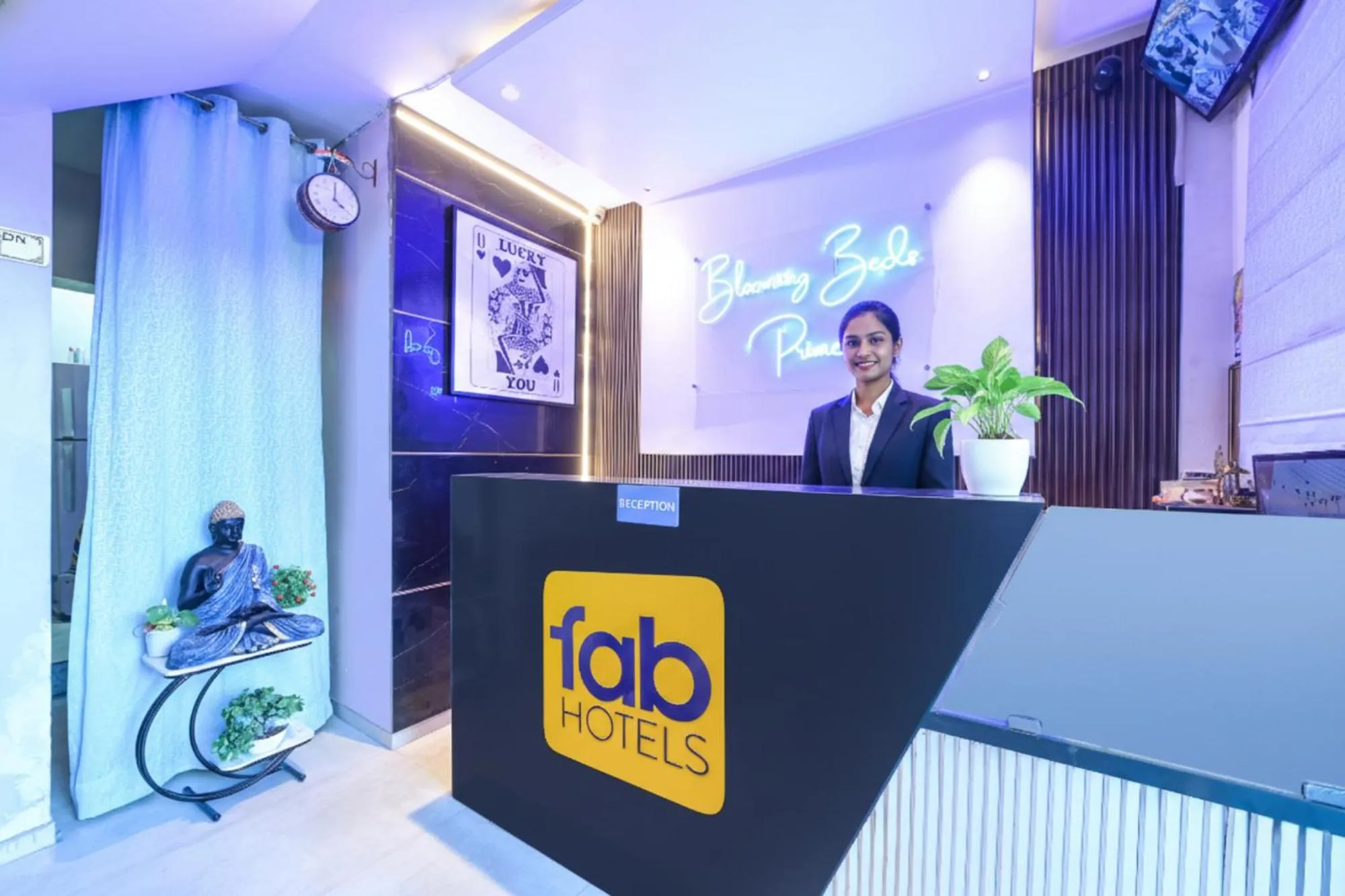 Lobby or reception in FabHotel Blooming Beds Pearl