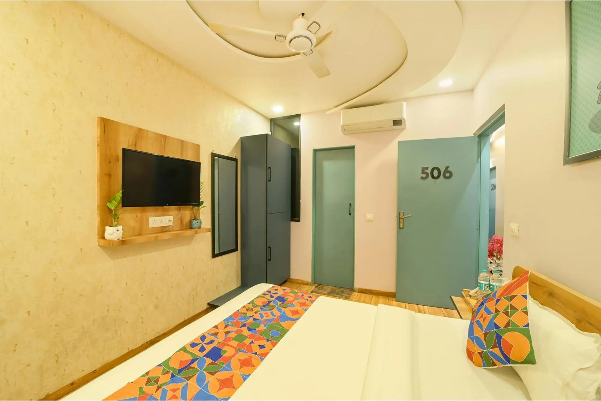 Bedroom, Bed in FabHotel Blooming Beds Pearl