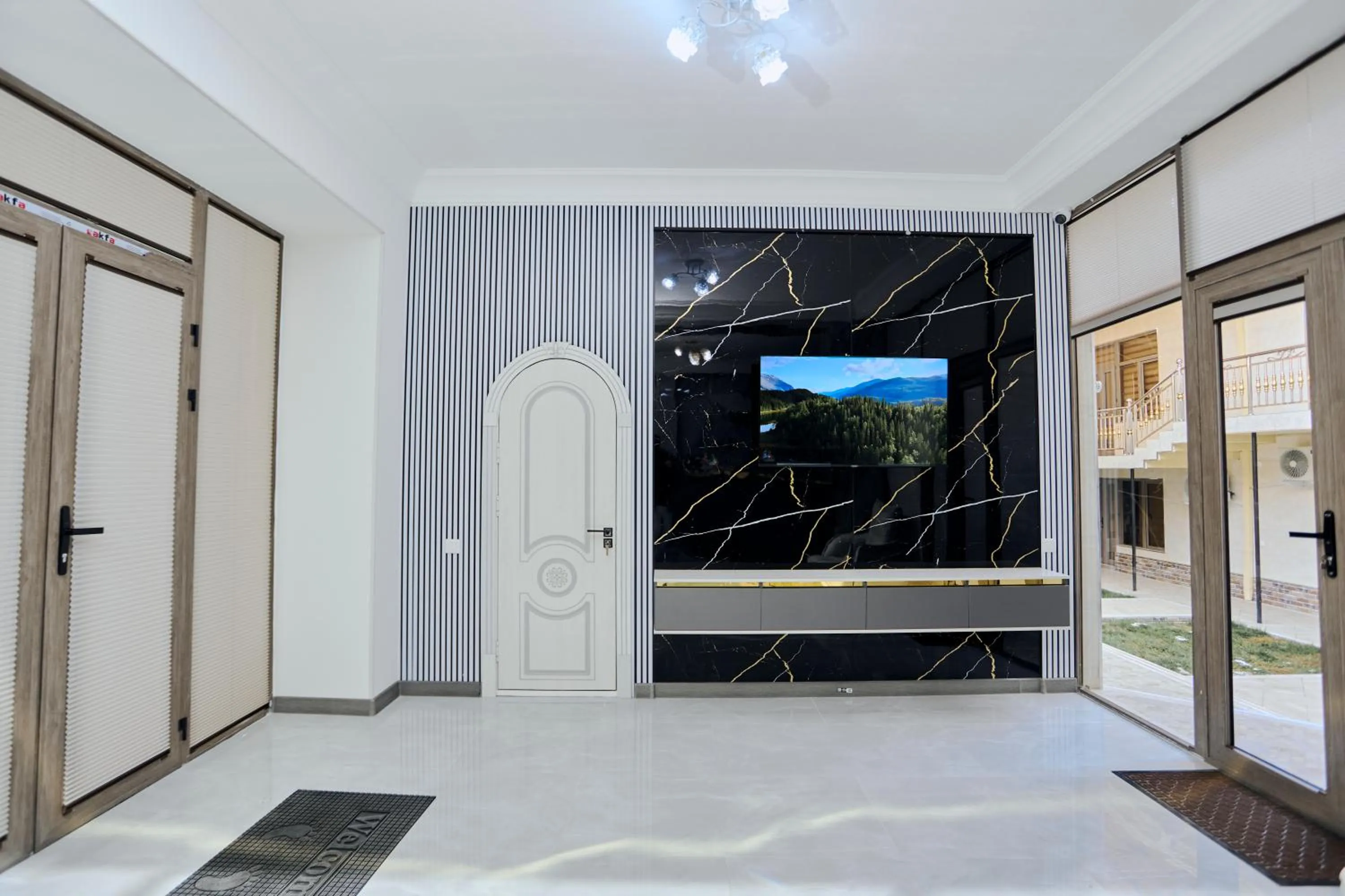 TV and multimedia in Registan Gold