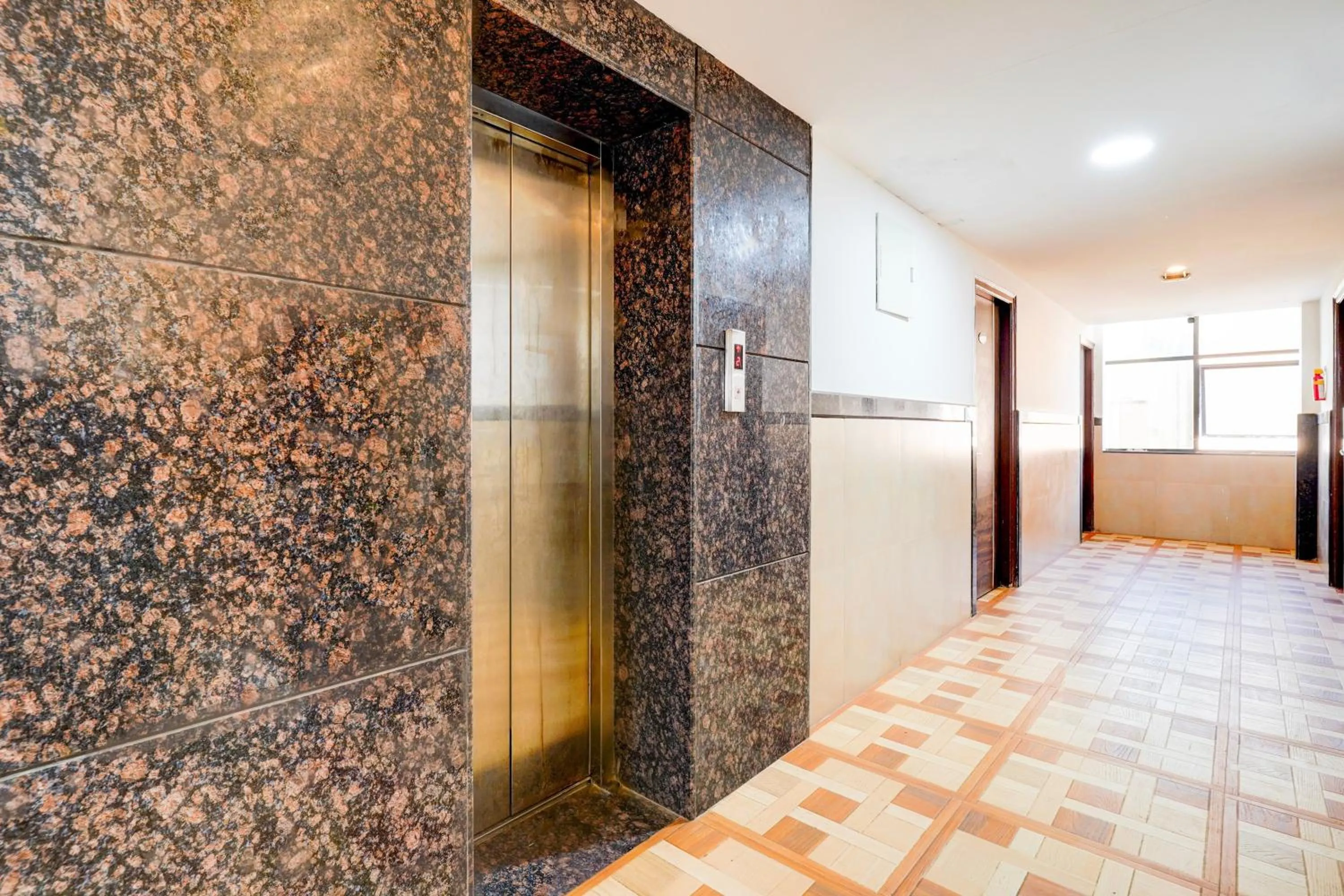 Lobby or reception in Super Townhouse Whitefield Bangalore