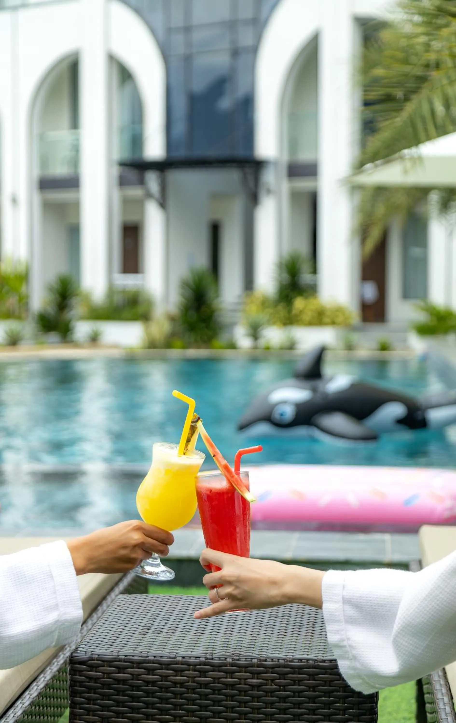 Swimming pool in Sunrise Mountain View Resort