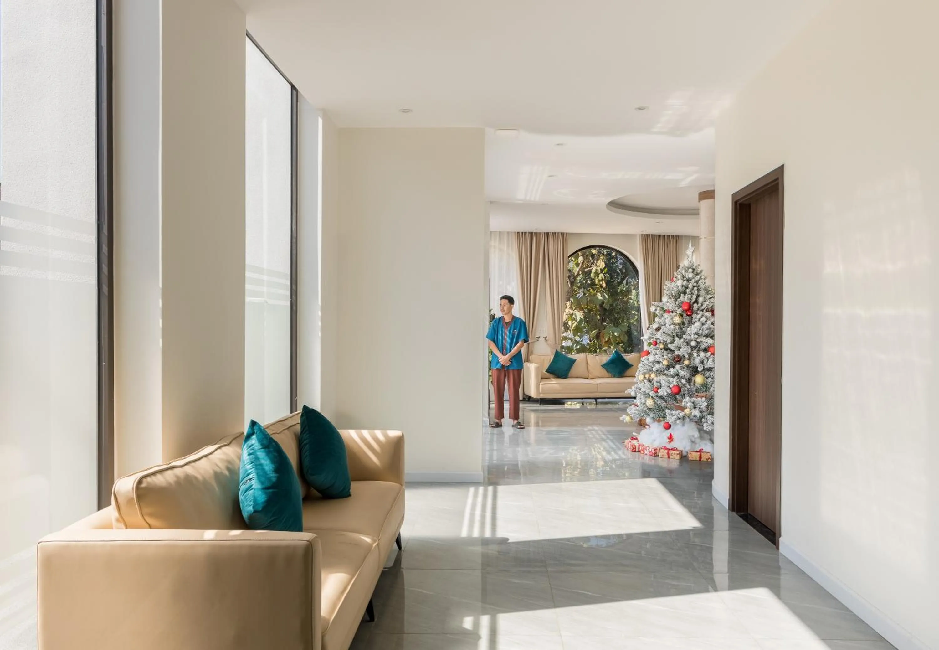 Sunrise Mountain View Resort