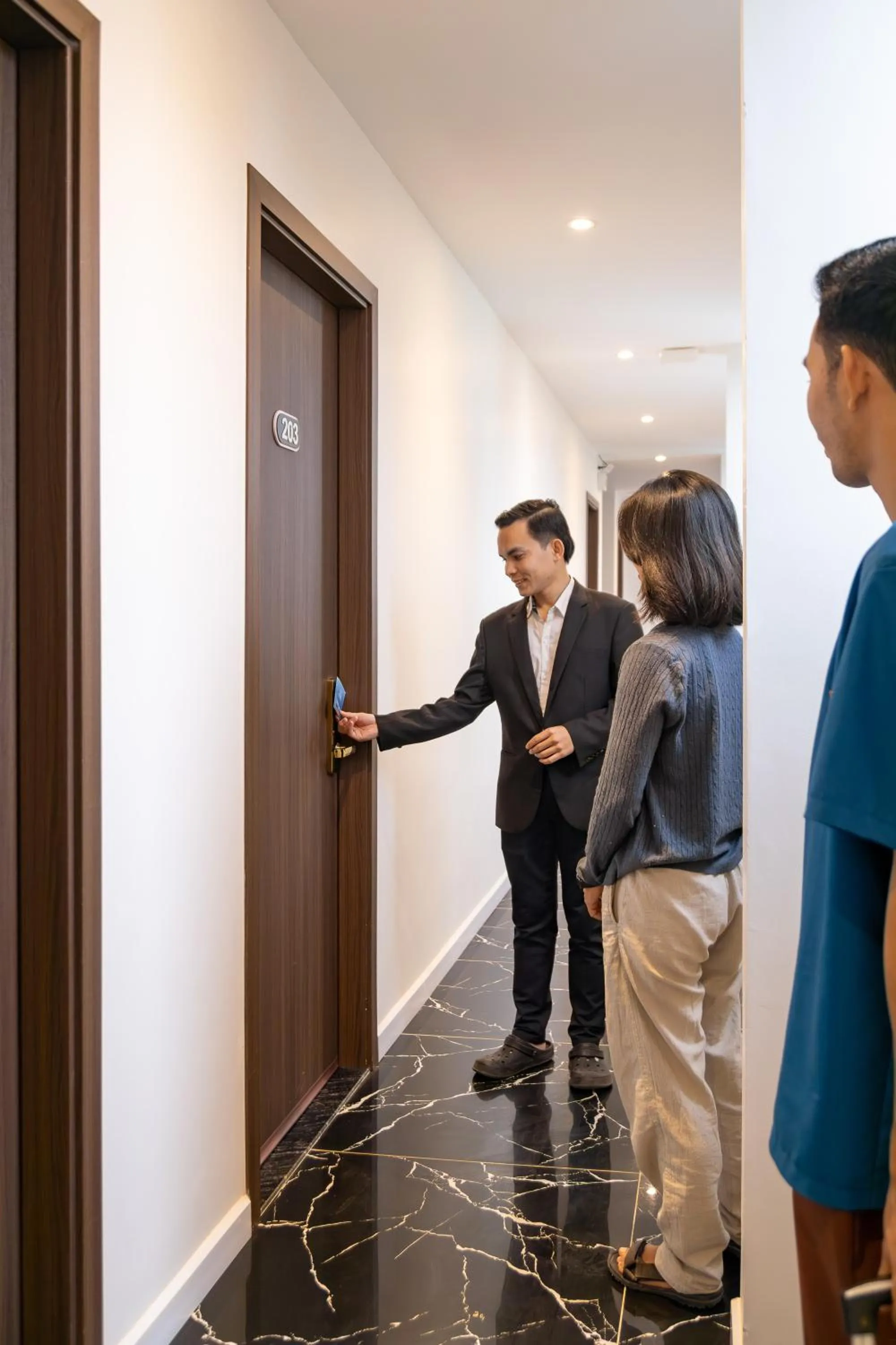 Sunrise Mountain View Resort