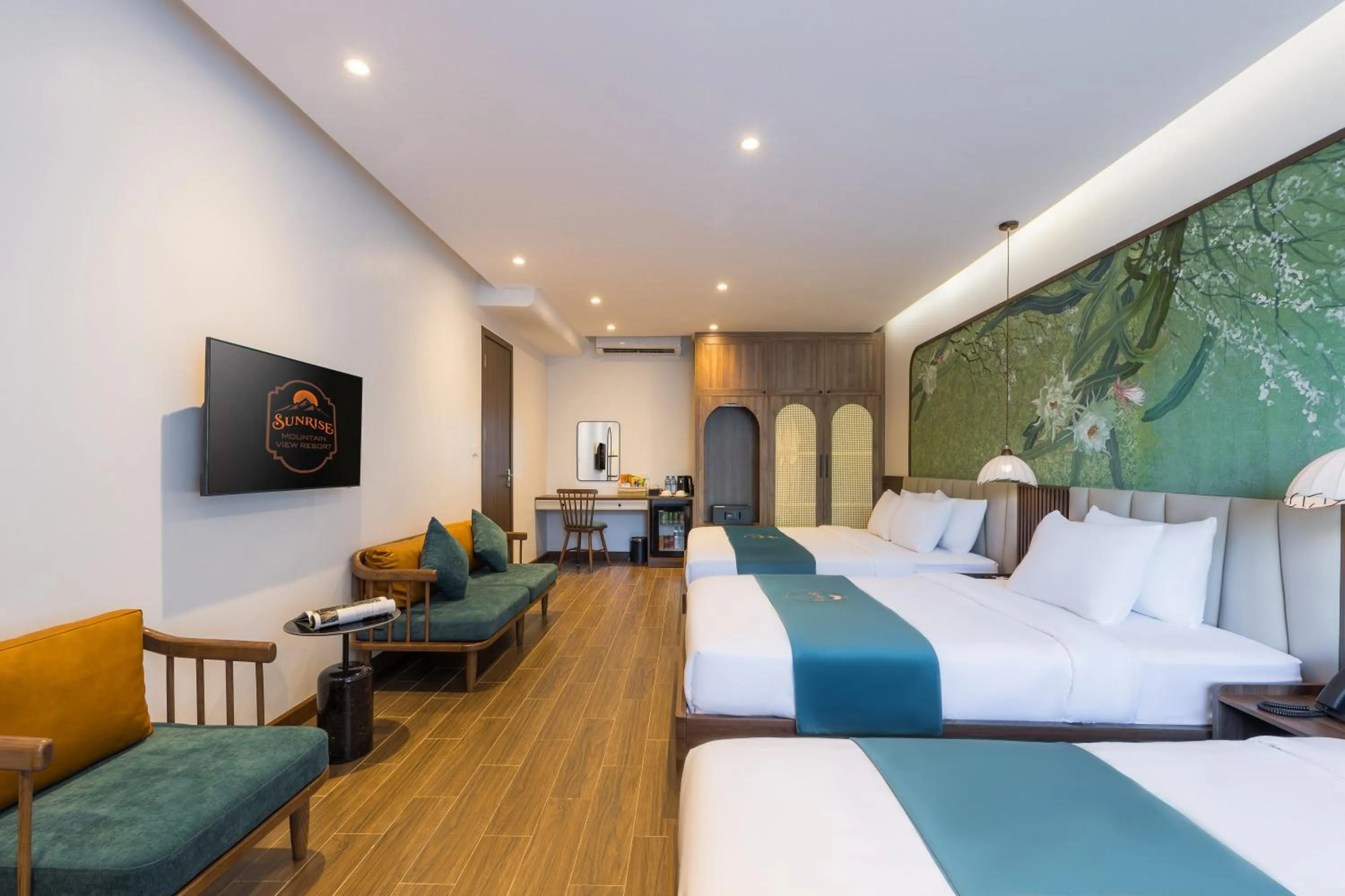 Bed in Sunrise Mountain View Resort