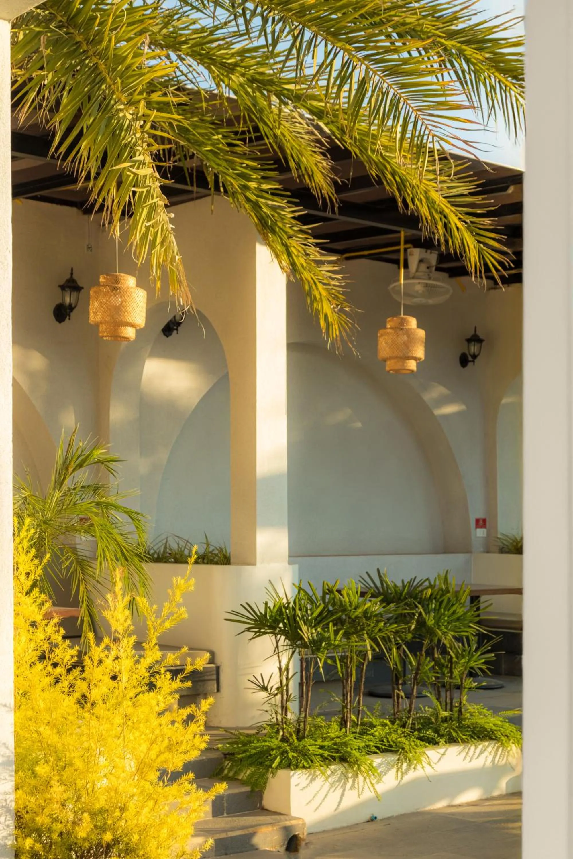 Sunrise Mountain View Resort