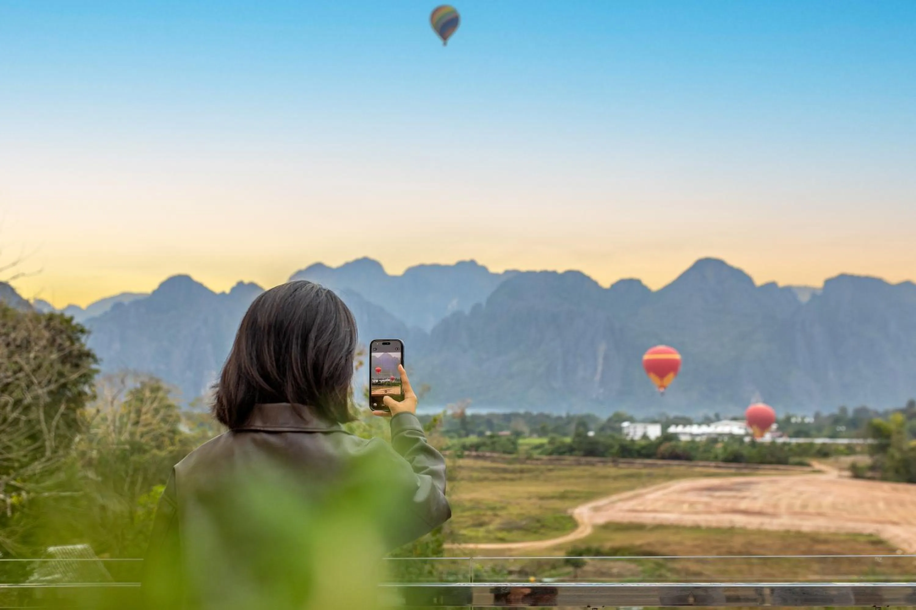 Sunrise Mountain View Resort