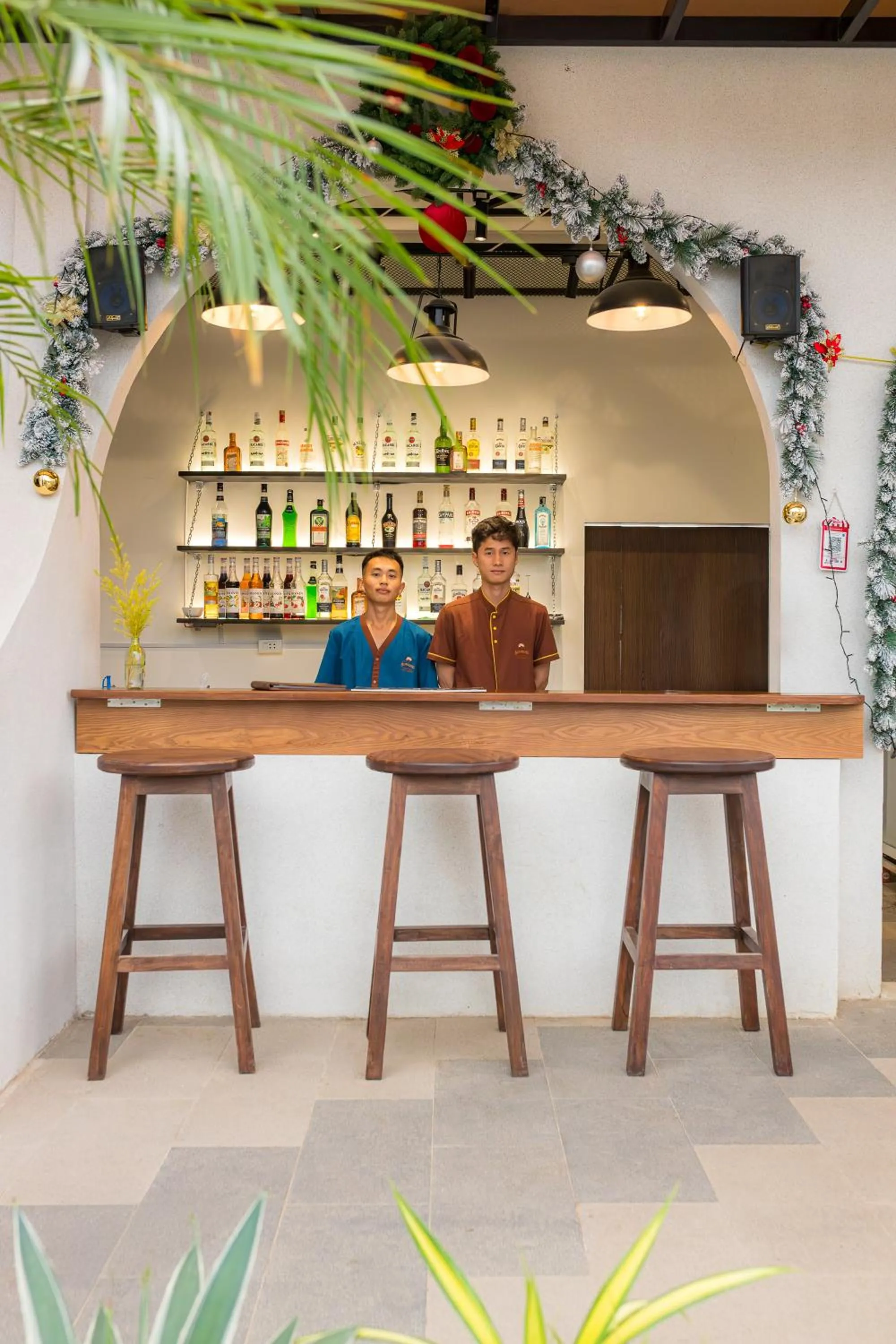 Sunrise Mountain View Resort