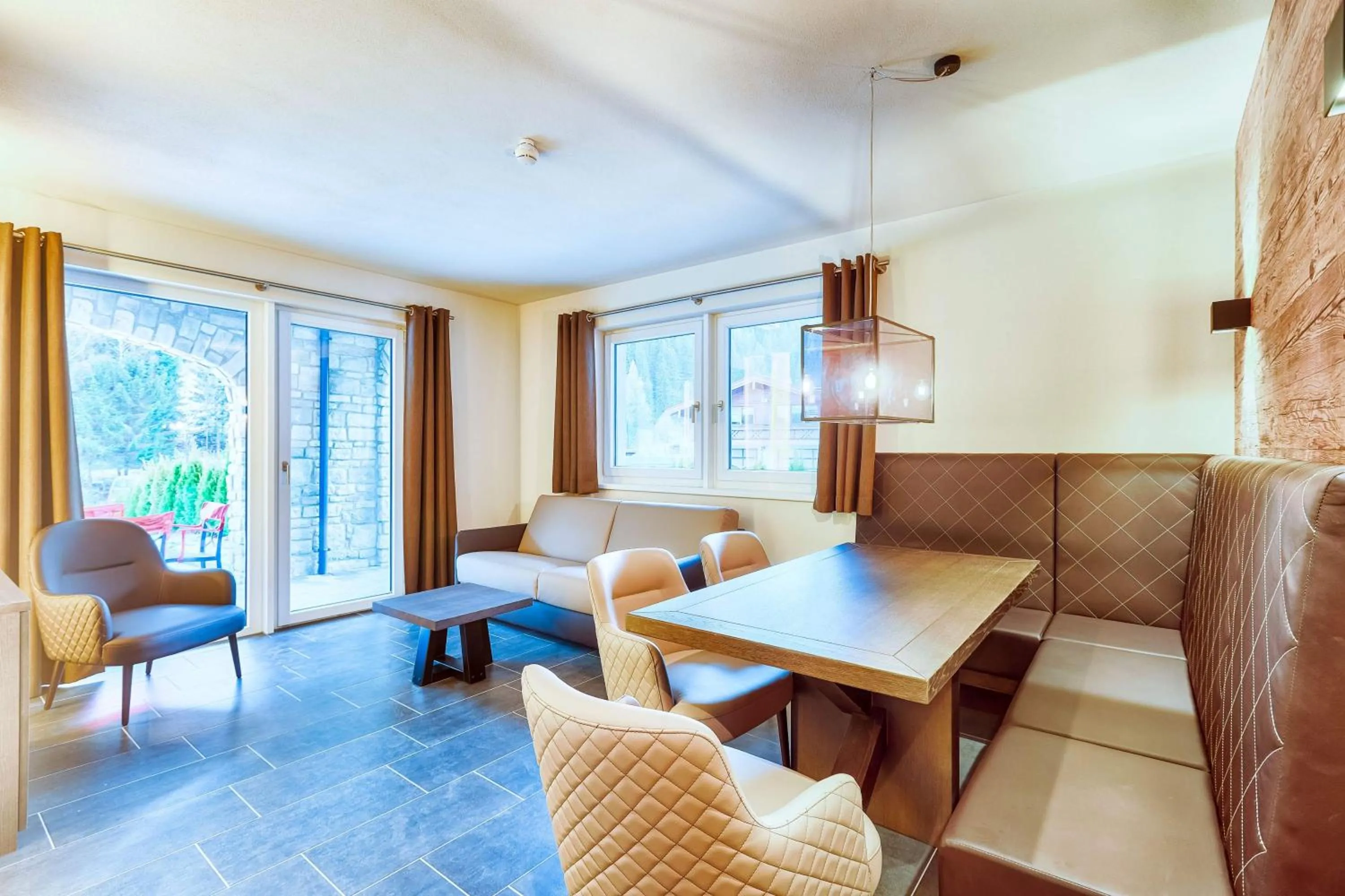 Living room in AvenidA Mountain Lodges Saalbach