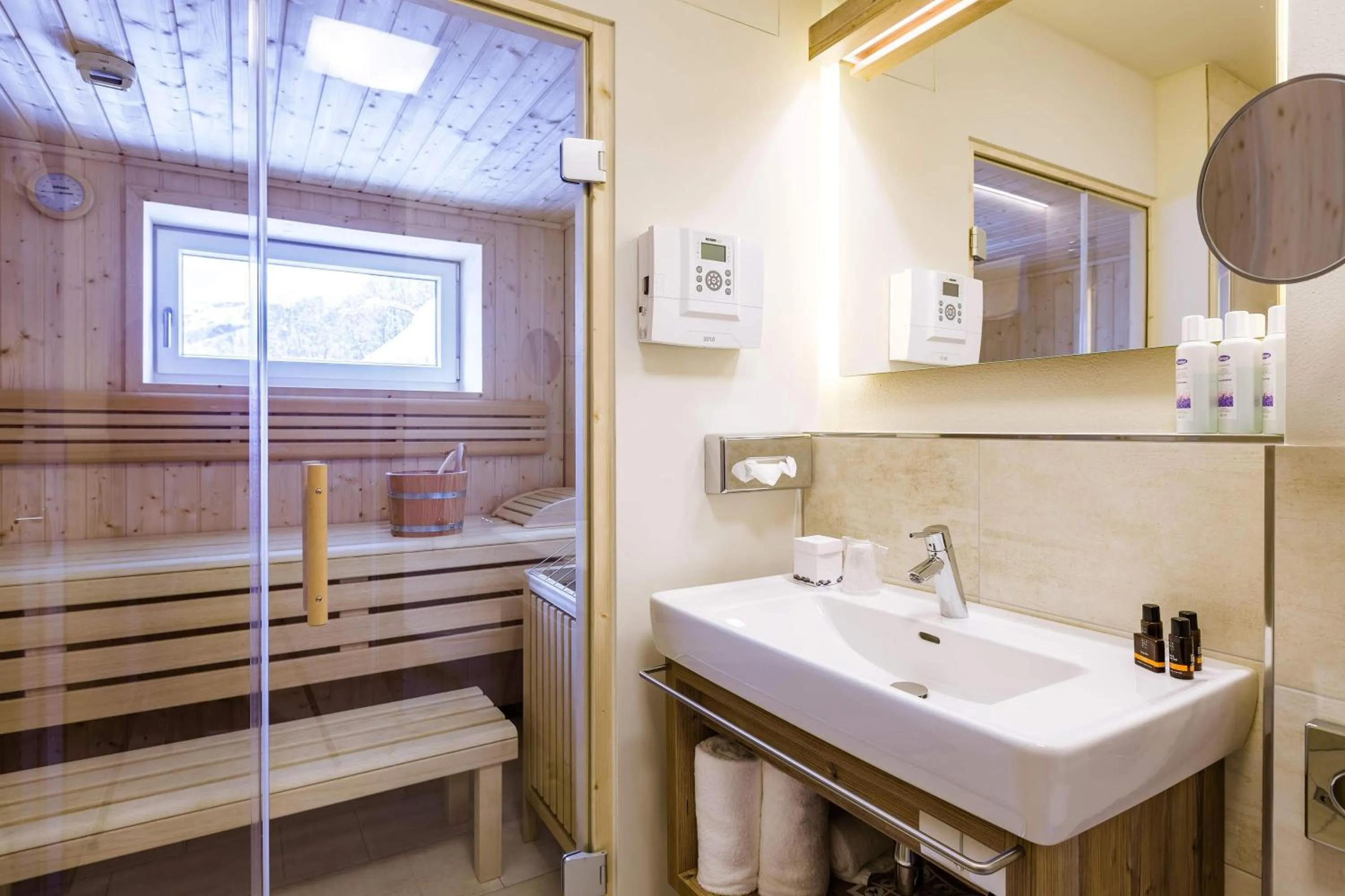 Sauna in AvenidA Mountain Lodges Saalbach