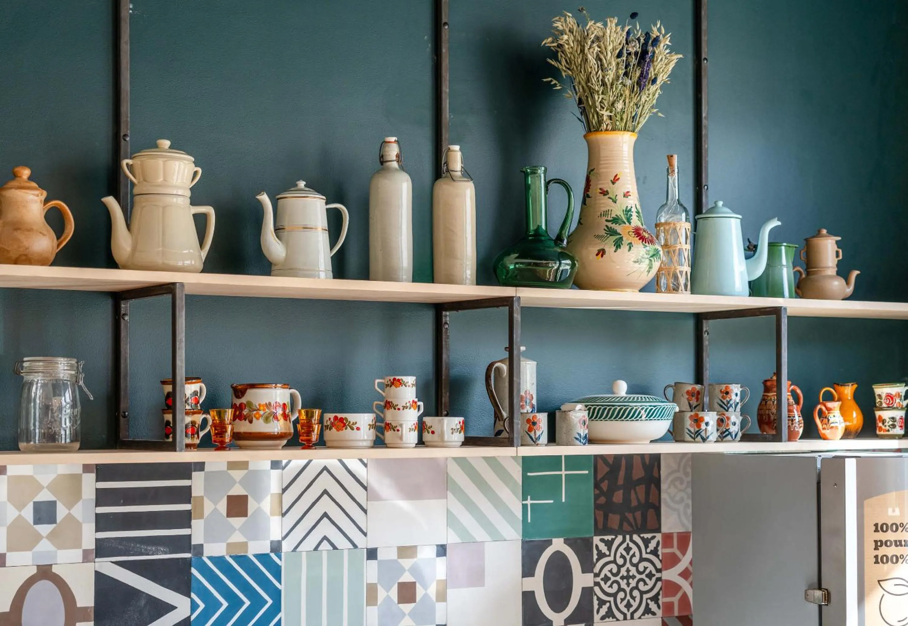 Decorative detail in B&B HOME Paris Mairie de Saint-Ouen