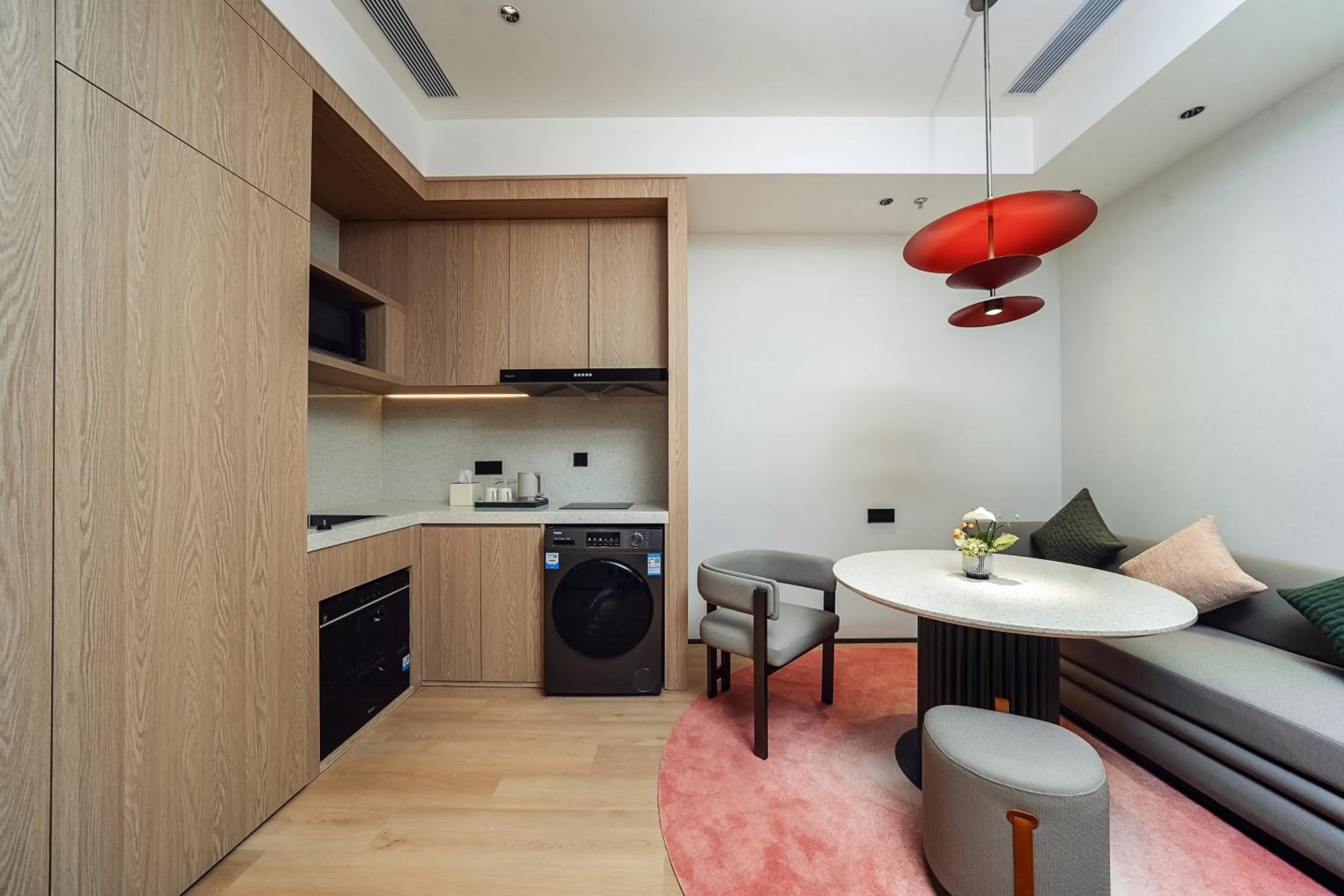 Photo of the whole room in EVEN Hotel Shanghai Jinqiao by IHG