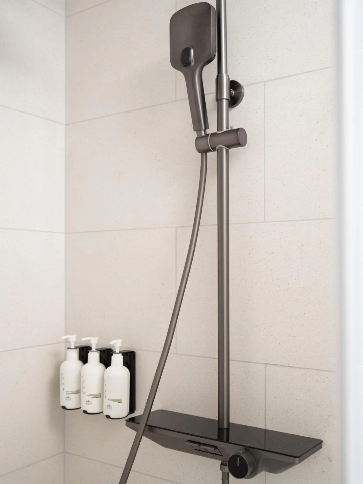 Photo of the whole room in EVEN Hotel Shanghai Jinqiao by IHG