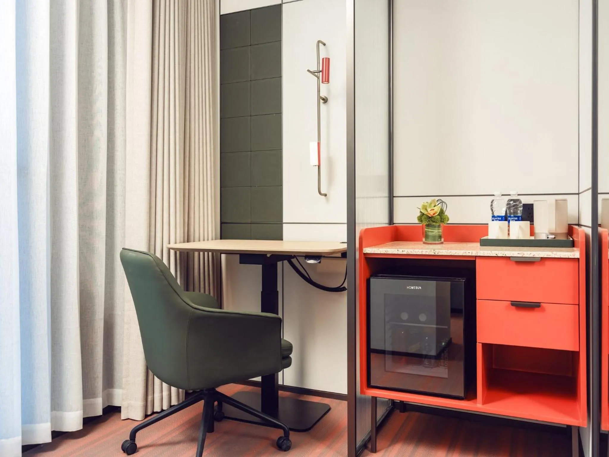 Photo of the whole room in EVEN Hotel Shanghai Jinqiao by IHG