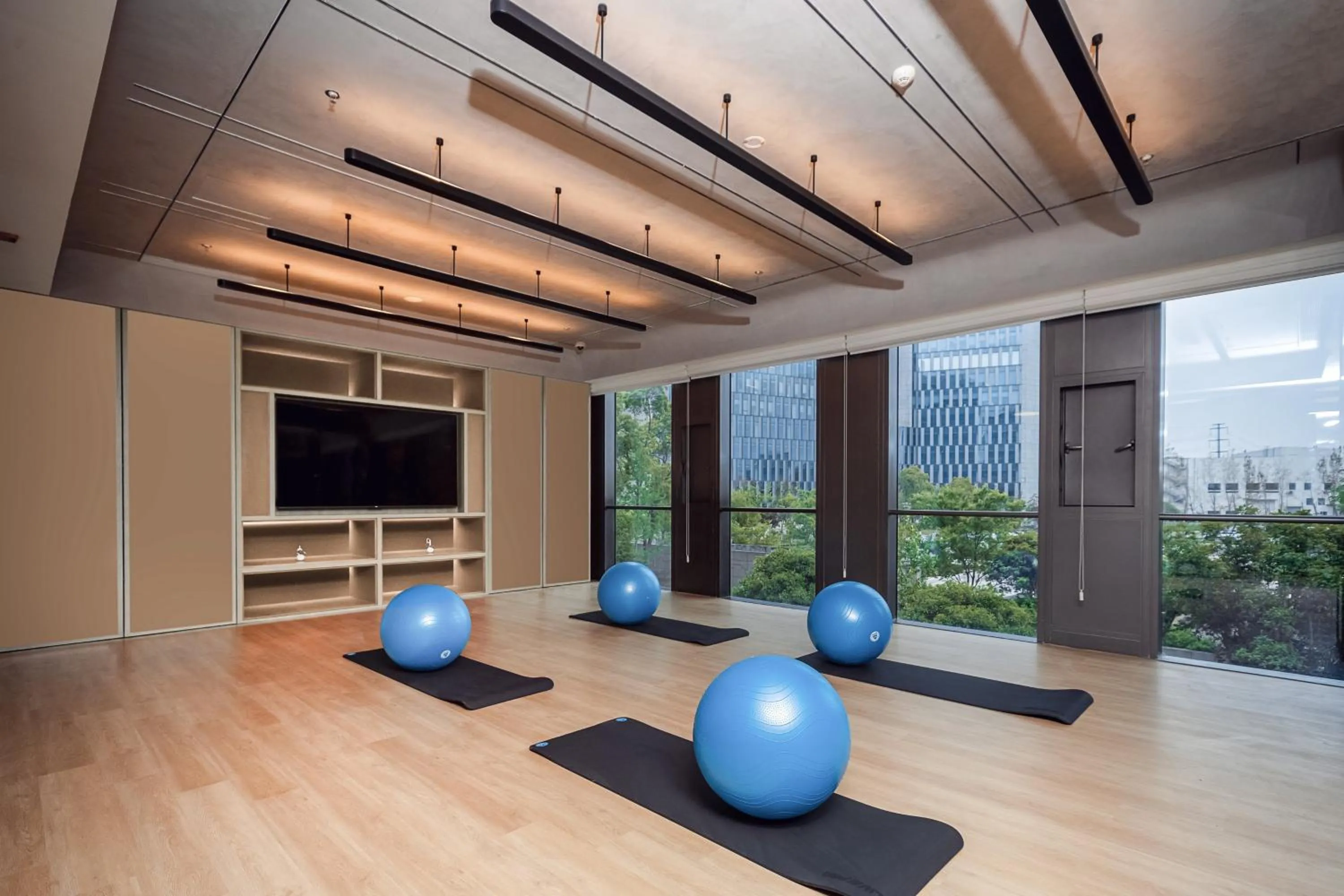 Fitness centre/facilities in EVEN Hotel Shanghai Jinqiao by IHG