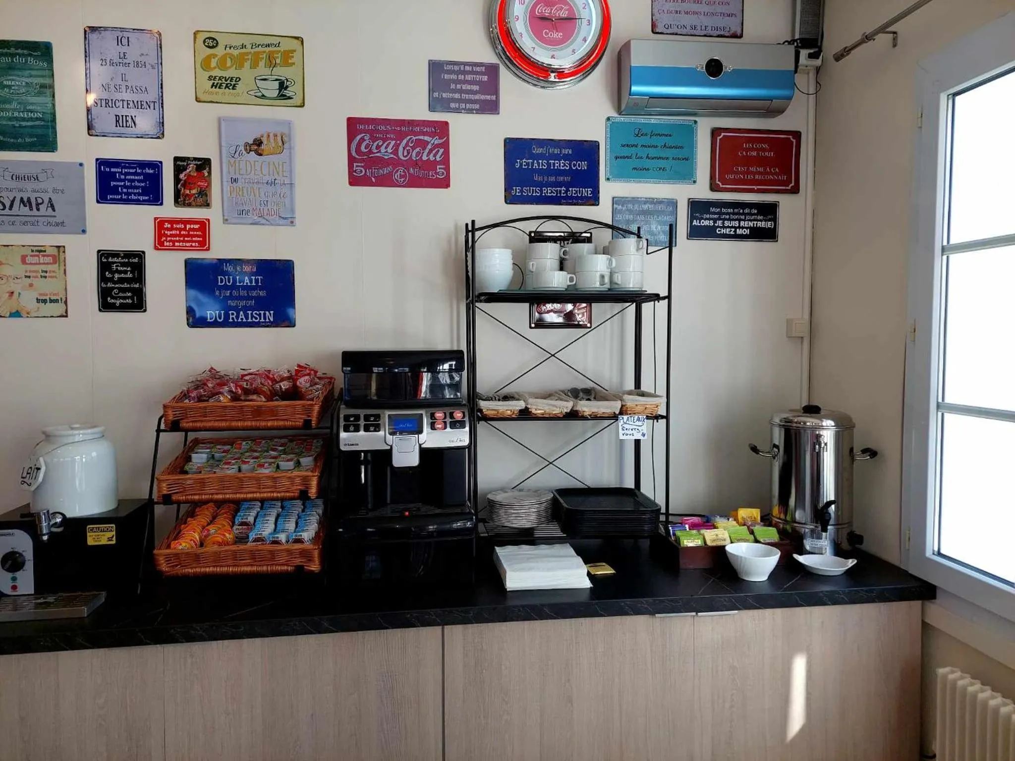 Property building in Le Mareuillais Hotel-Restaurant