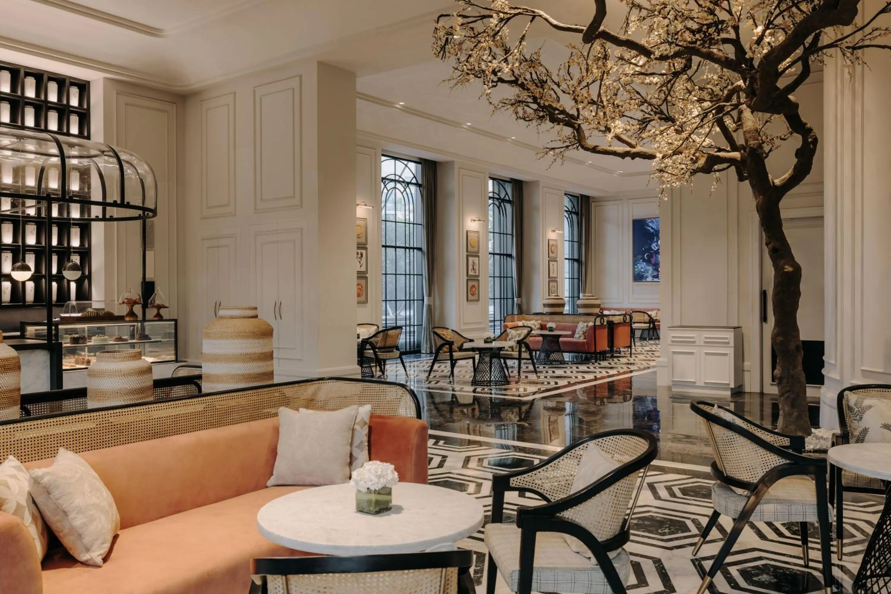 Restaurant/places to eat in Fairmont Mumbai