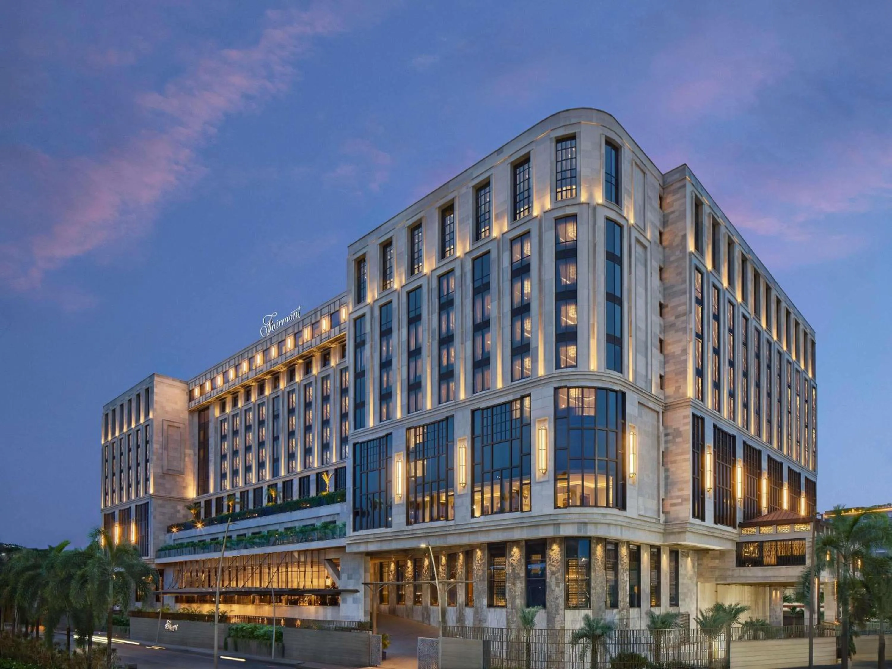 Property building in Fairmont Mumbai