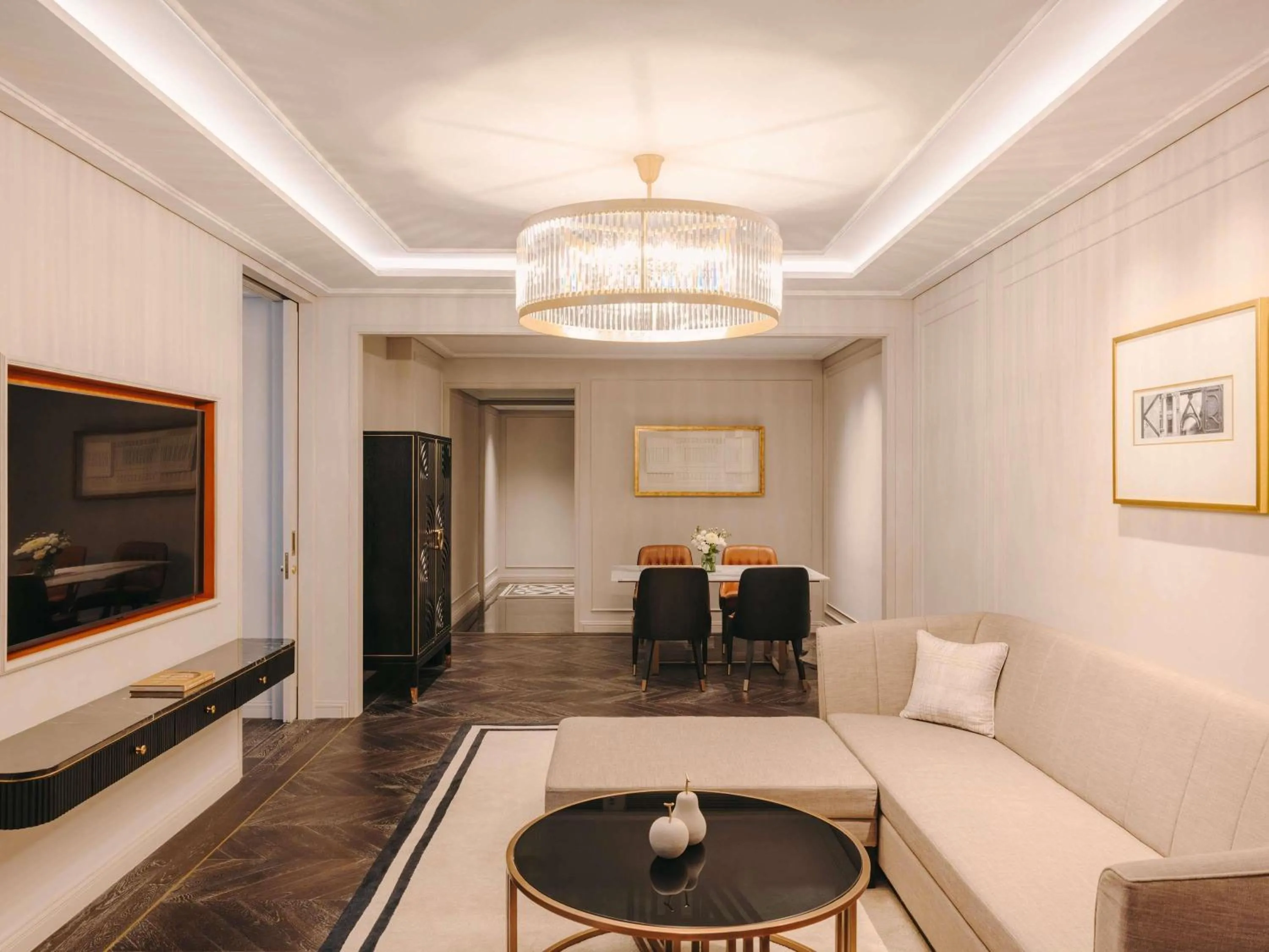 Bedroom in Fairmont Mumbai