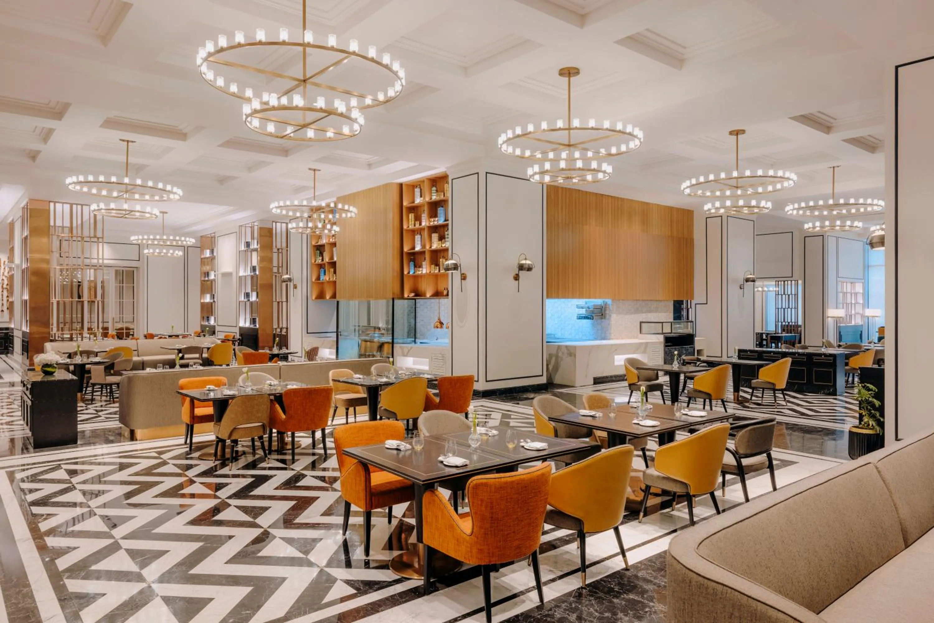 Restaurant/places to eat in Fairmont Mumbai