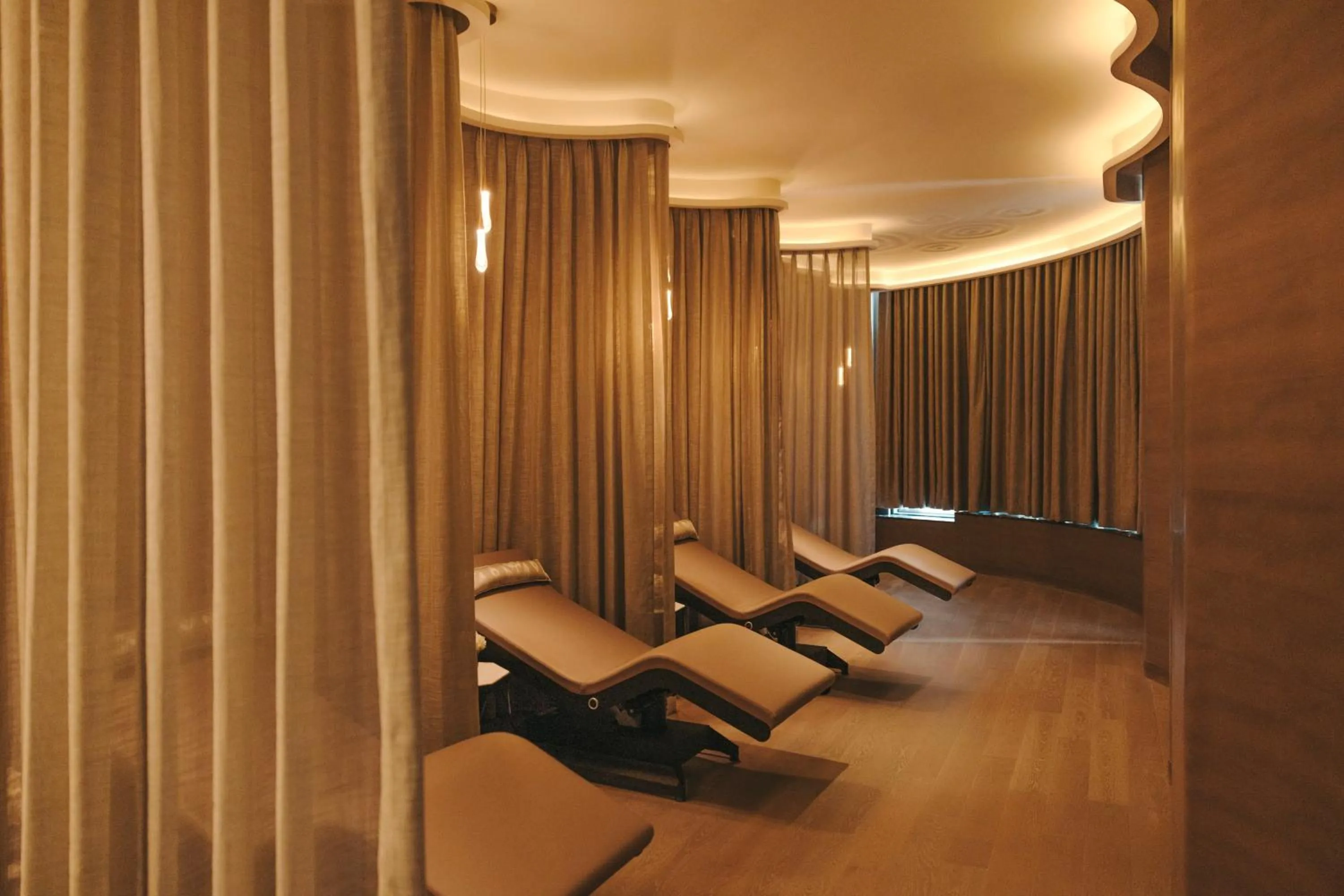 Massage in Fairmont Mumbai