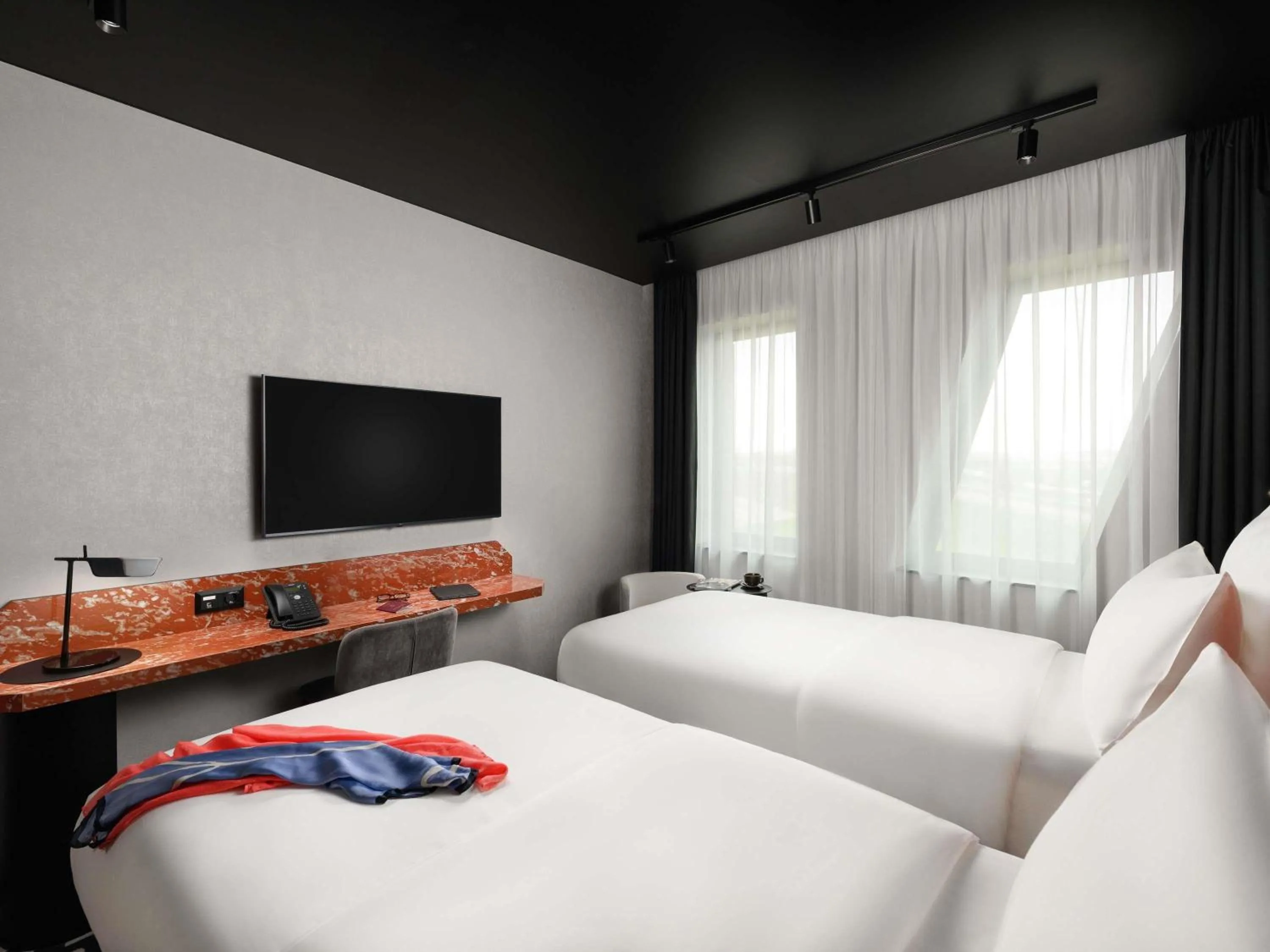 Bedroom, Bed in TRIBE Budapest Airport