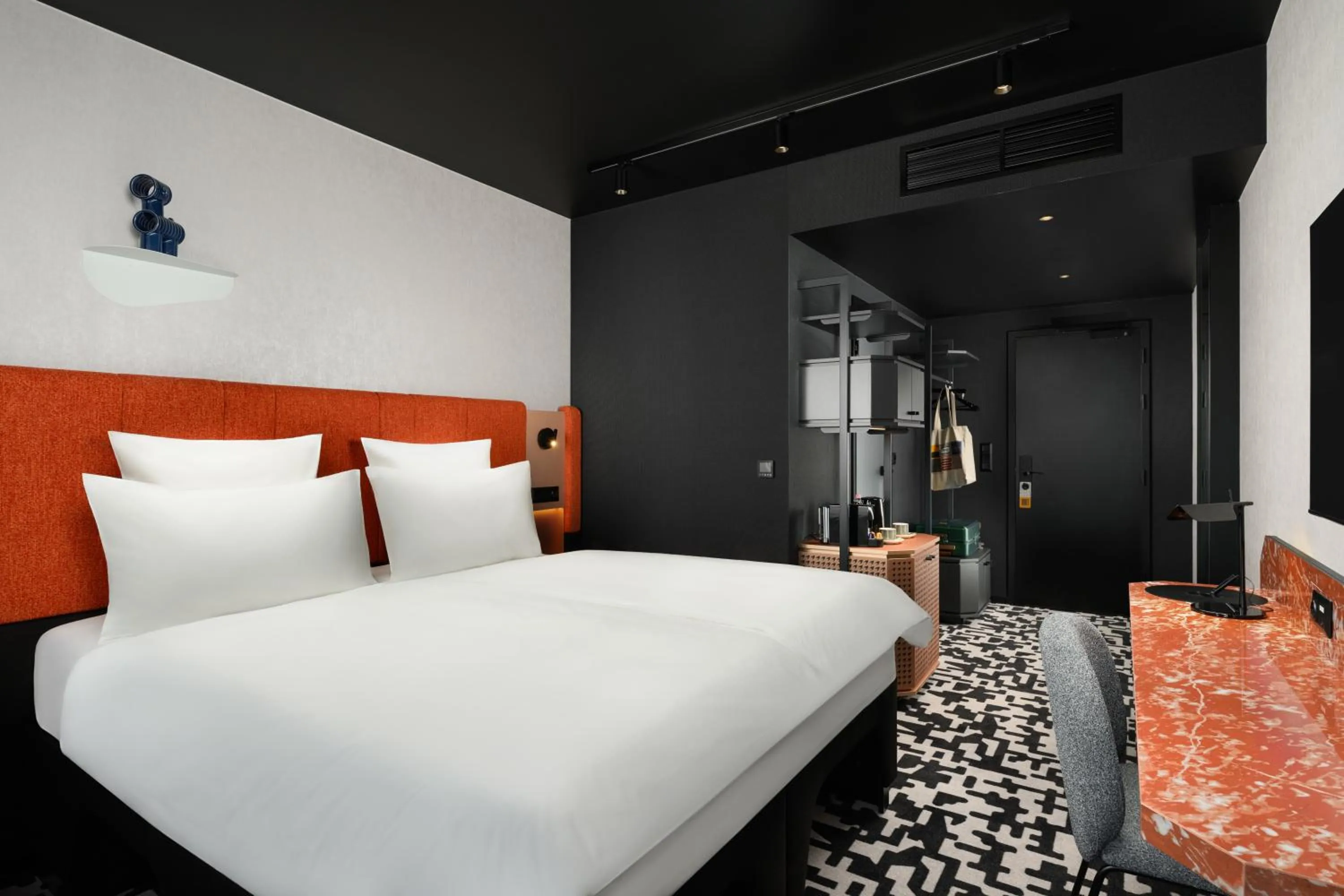 Bed in TRIBE Budapest Airport