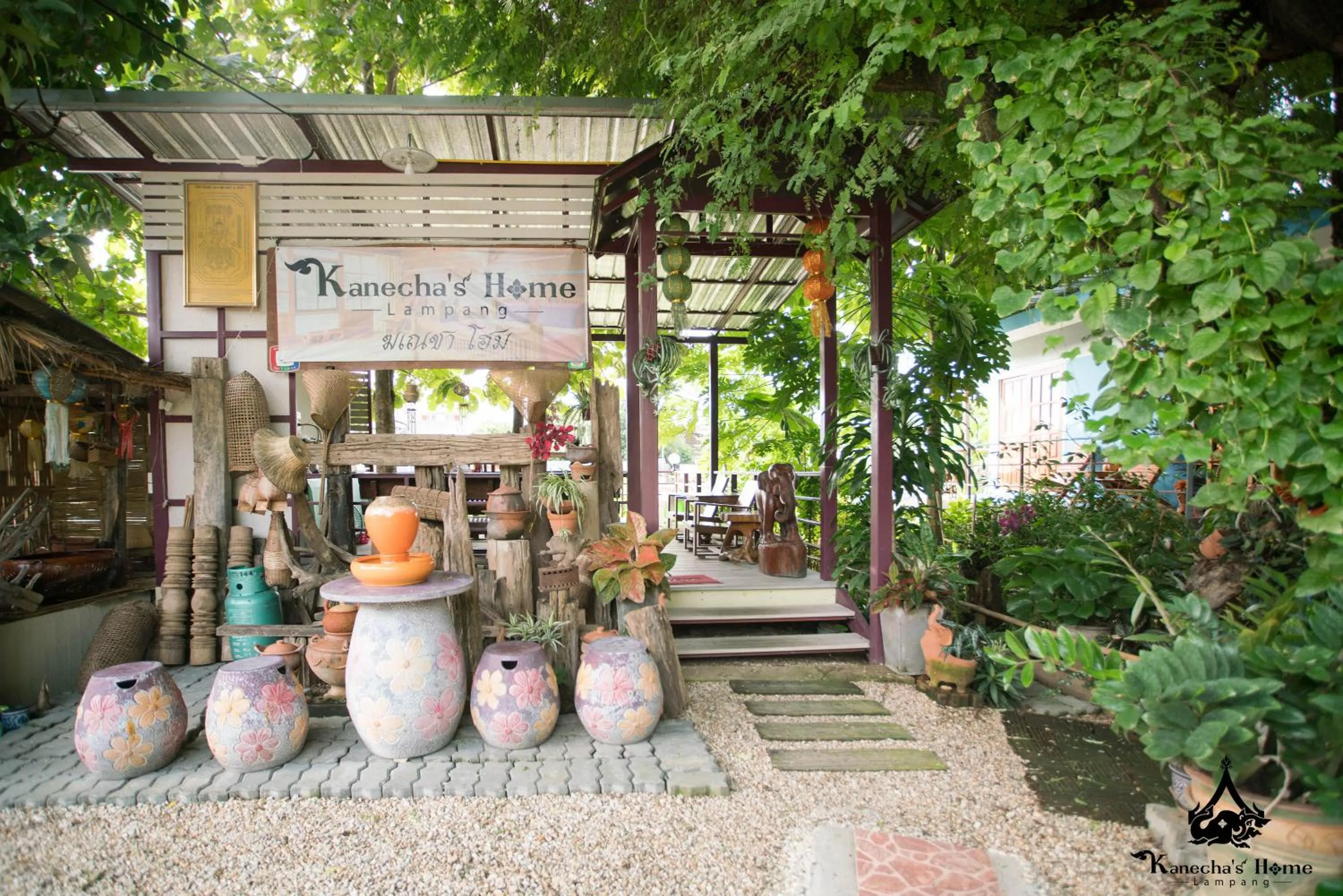 Patio in Kanecha's Home Lampang