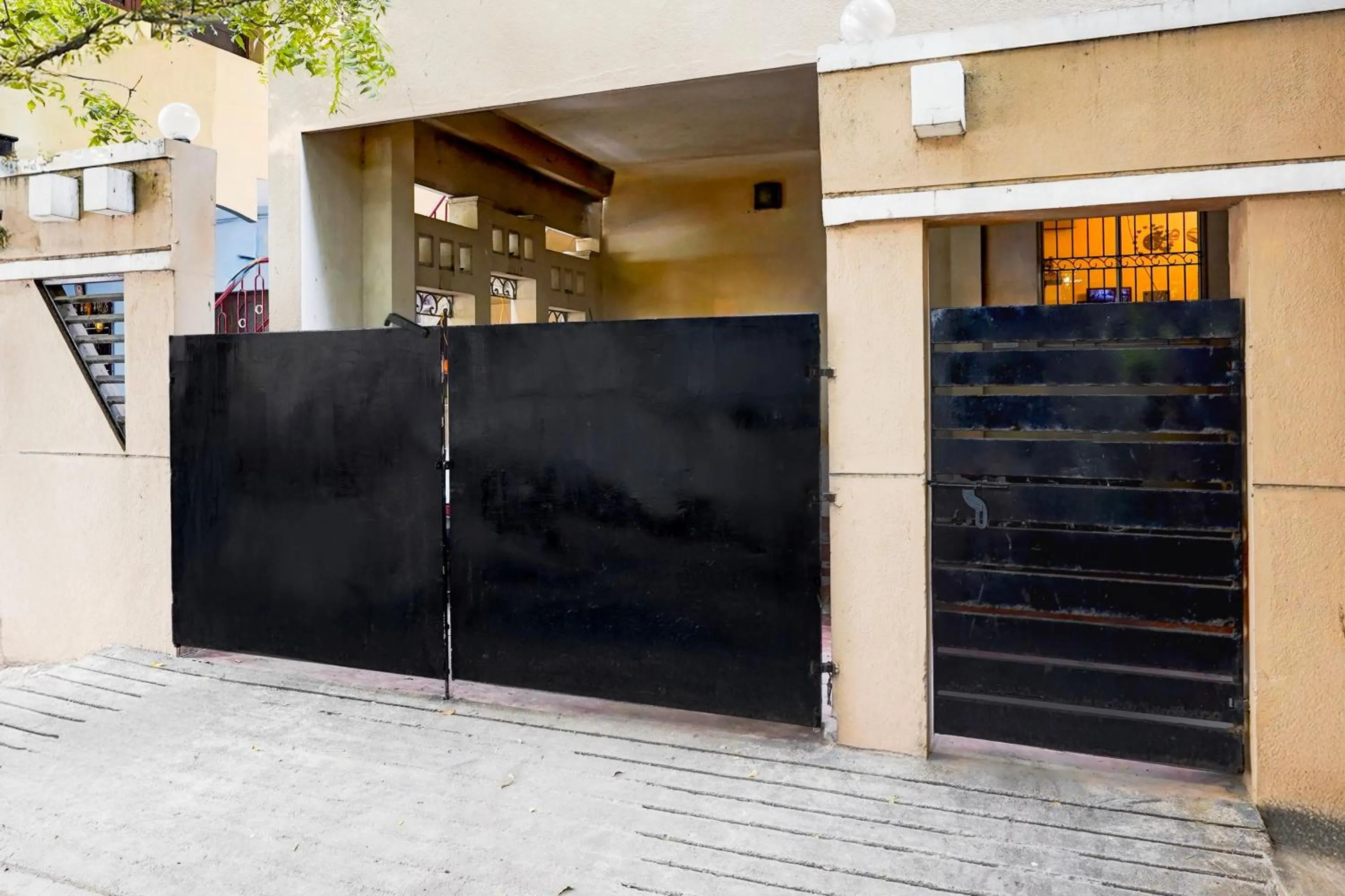 Facade/entrance in Super Hotel O Chrompet Near Rela Hospital