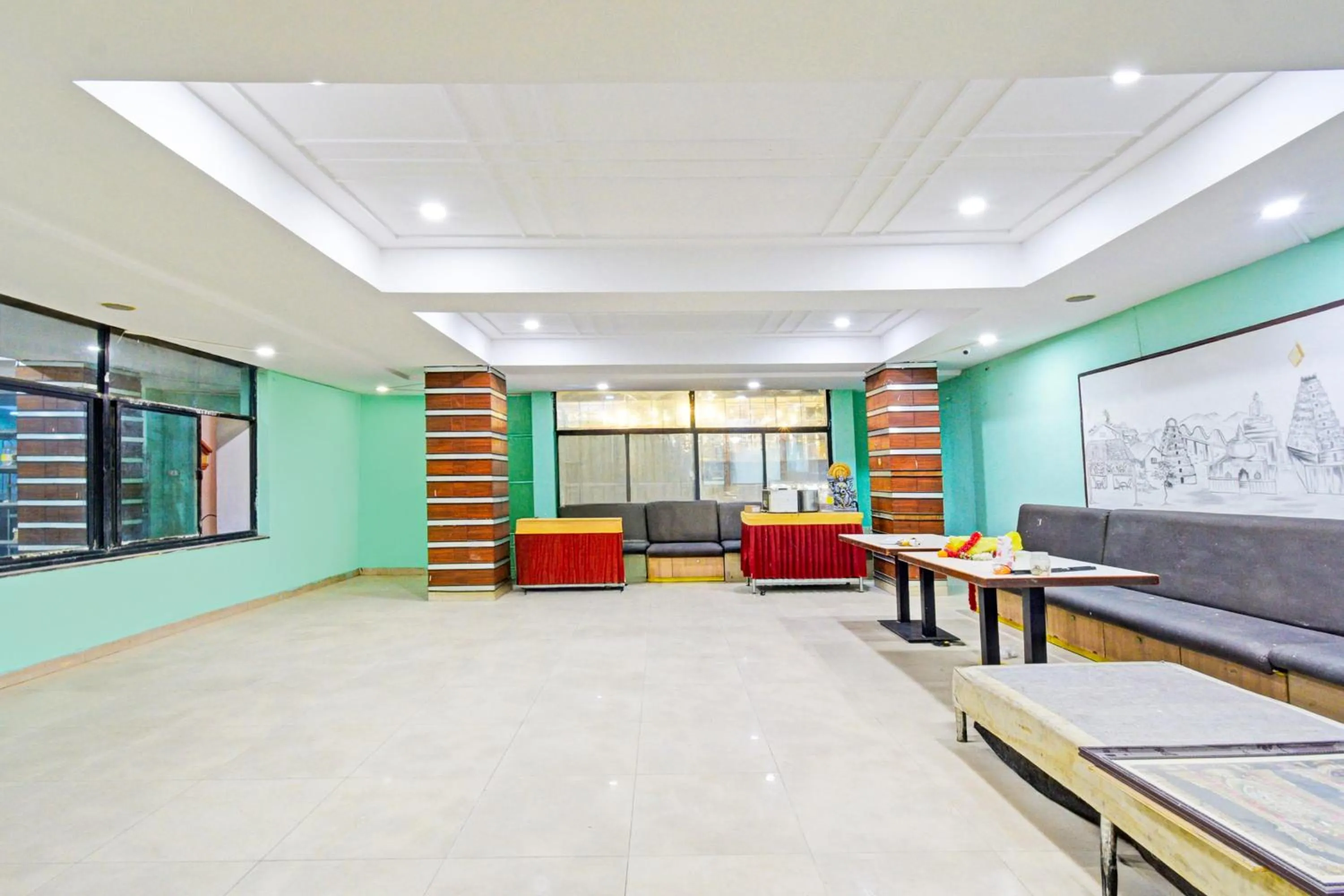 Lobby or reception in Super Townhouse Ameerpet Balkampet Road