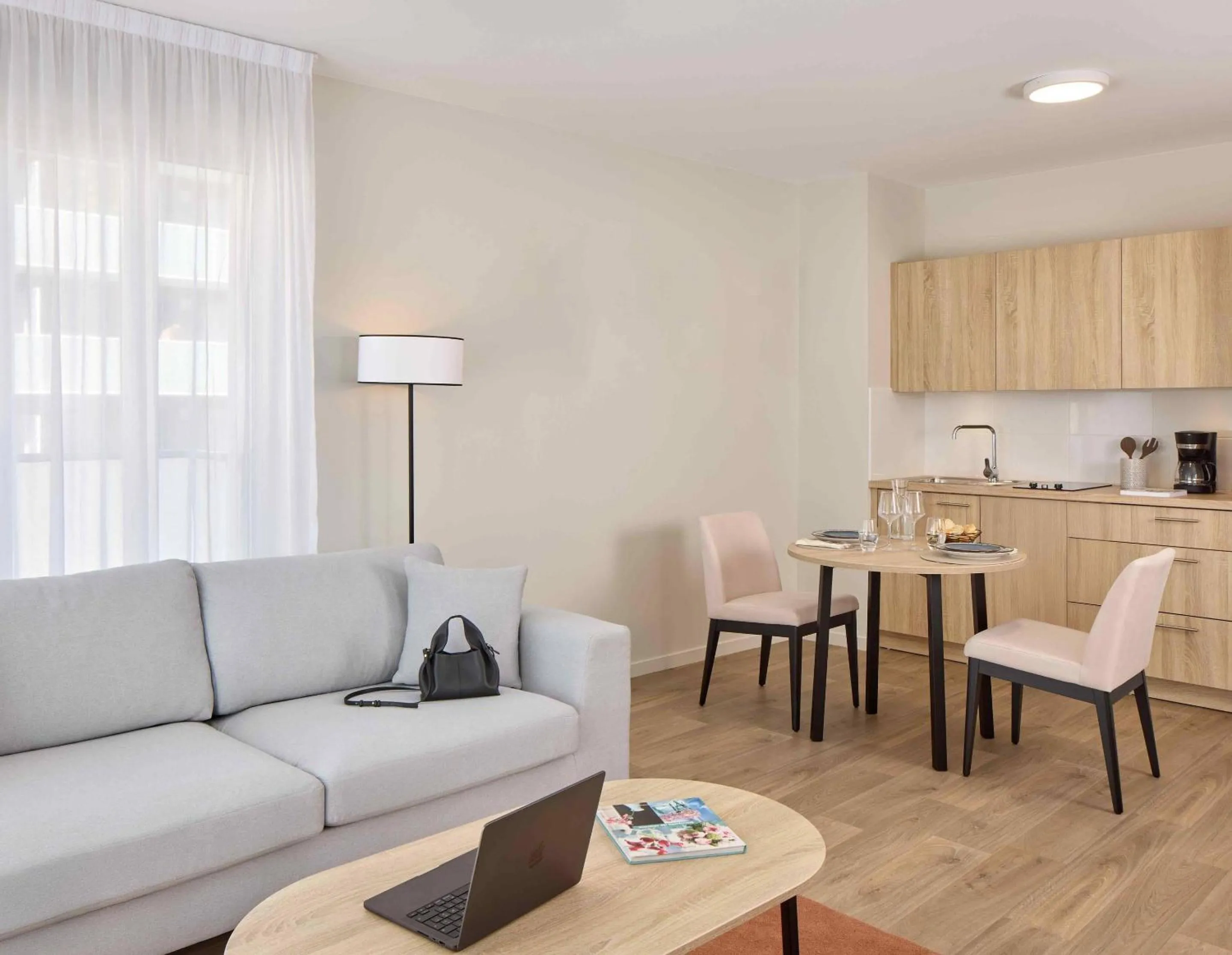 Bedroom in Zenitude Quality Aparthotel Reims - Saint-Thomas