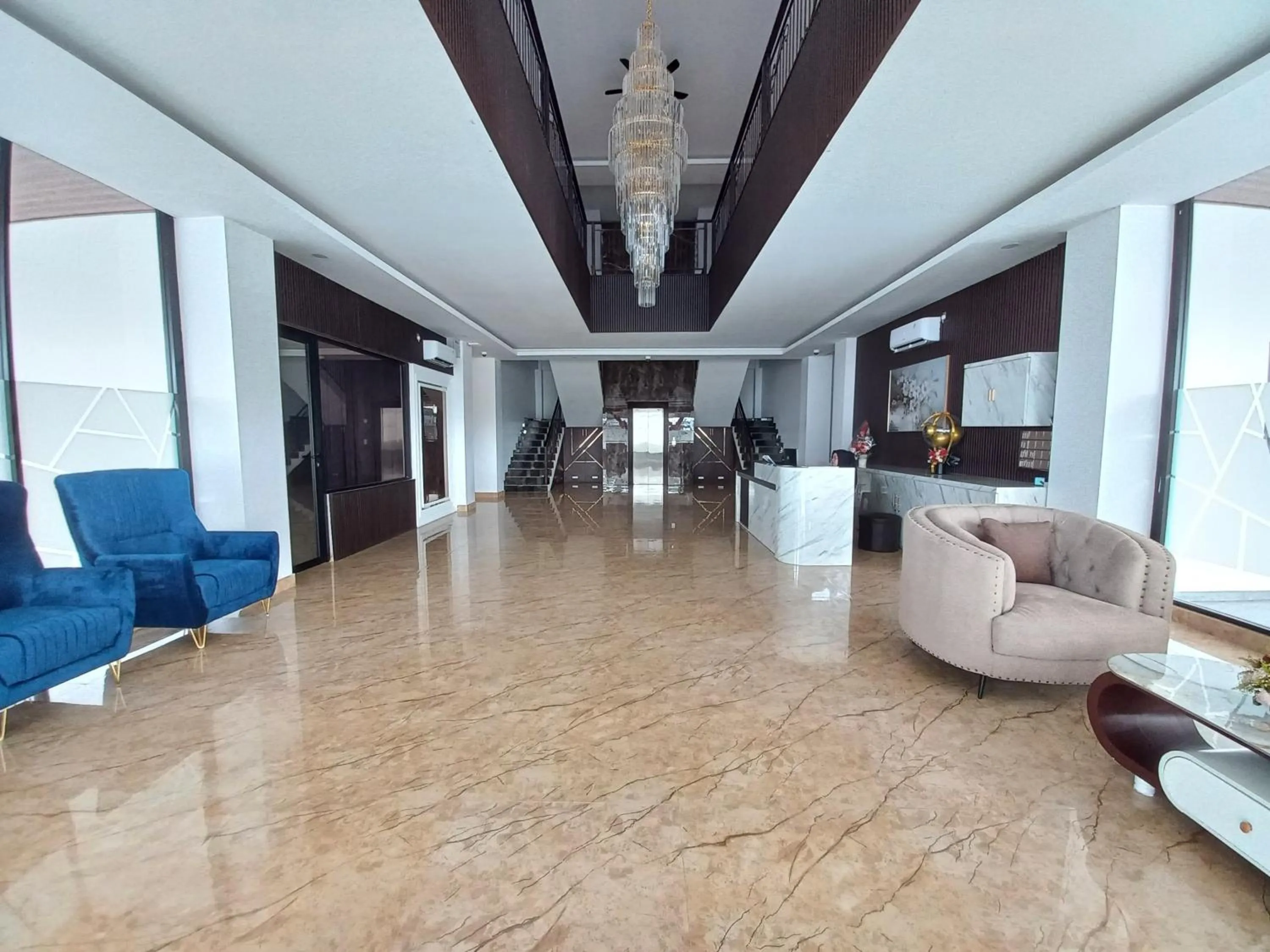 Seating area in Sans Vibes Viandara Pekanbaru