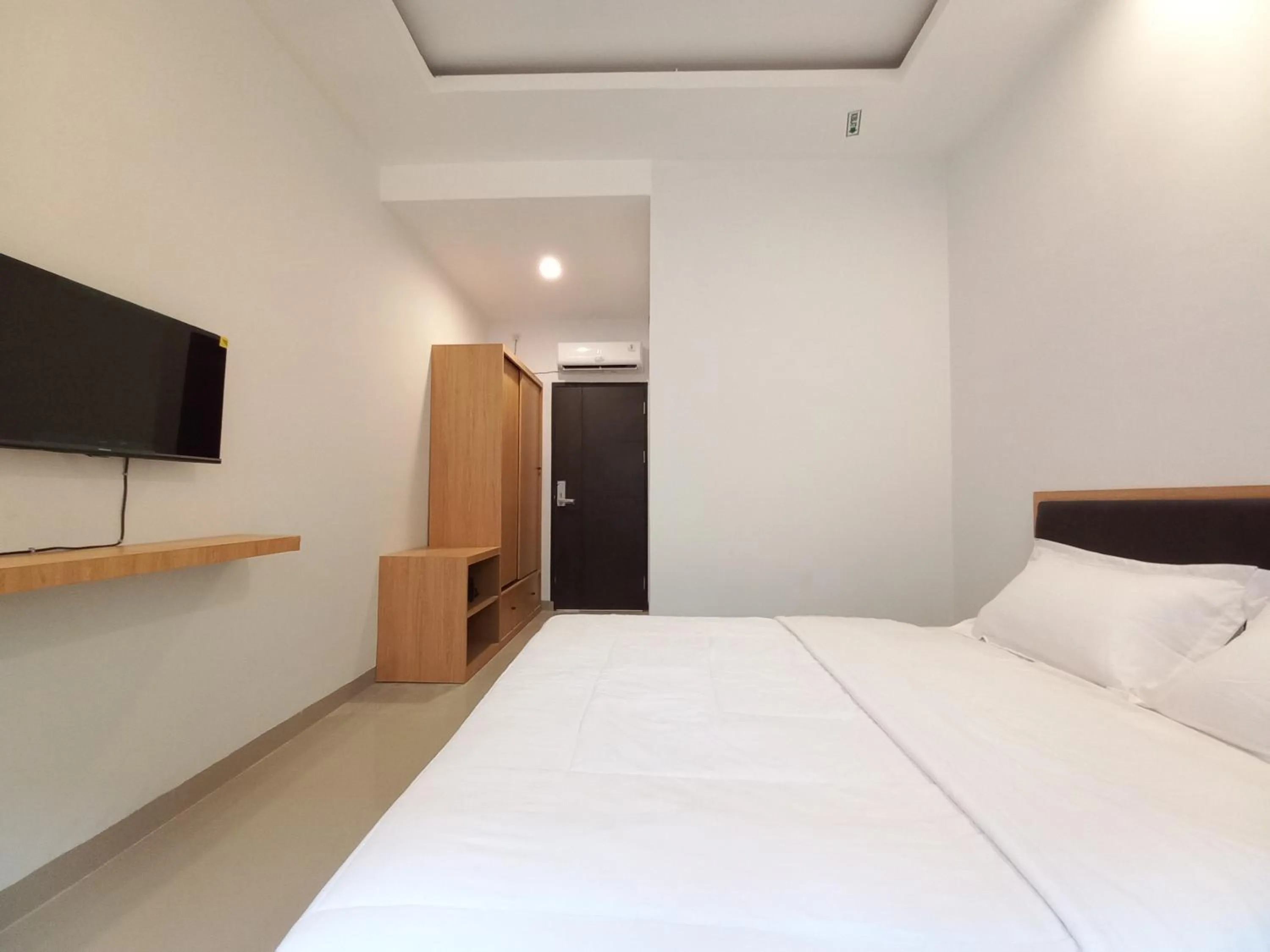 Bedroom, Bed in Sans Vibes Viandara Pekanbaru