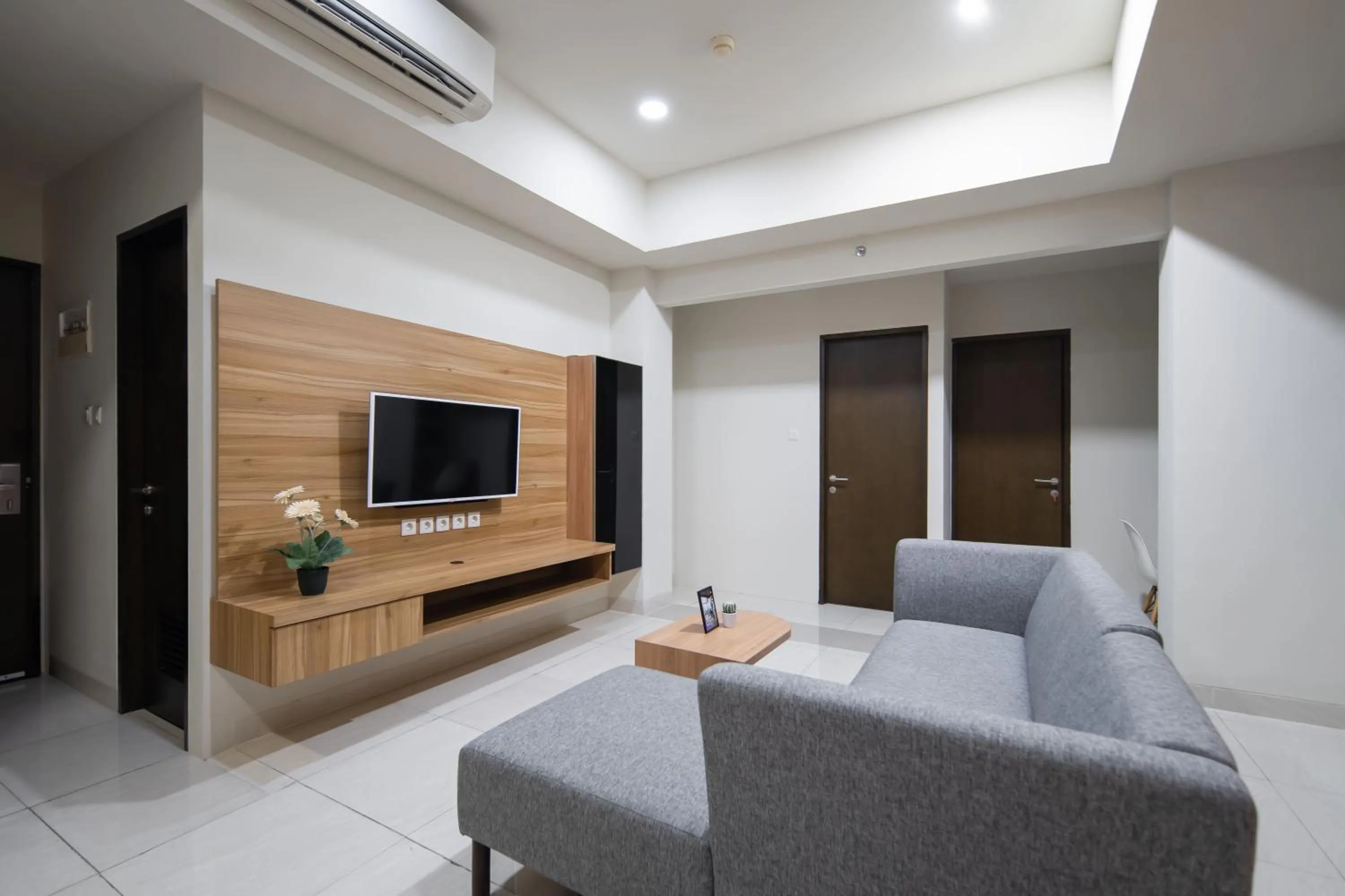 Living room in Cove Merakey