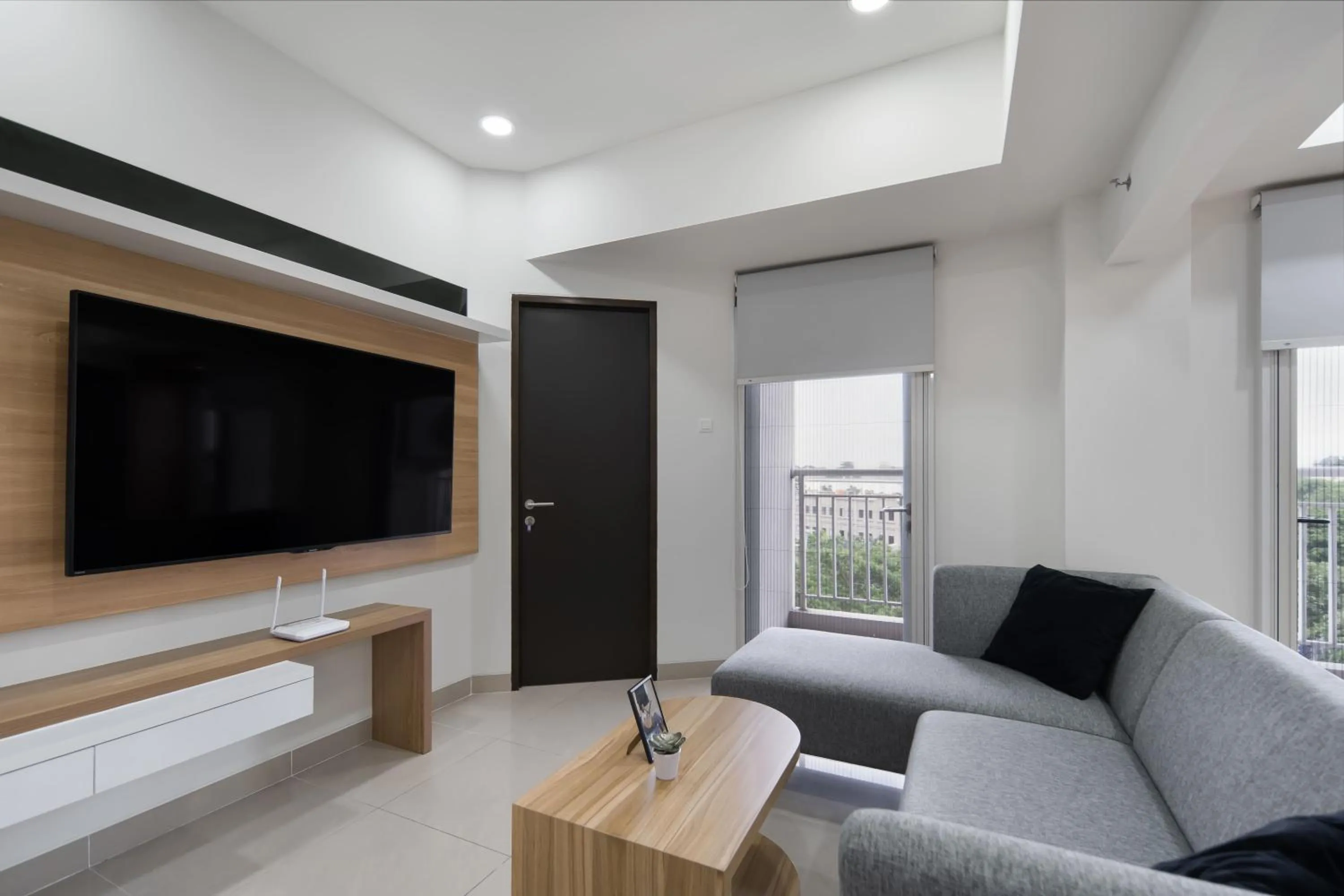 Living room, Bed in Cove Merakey