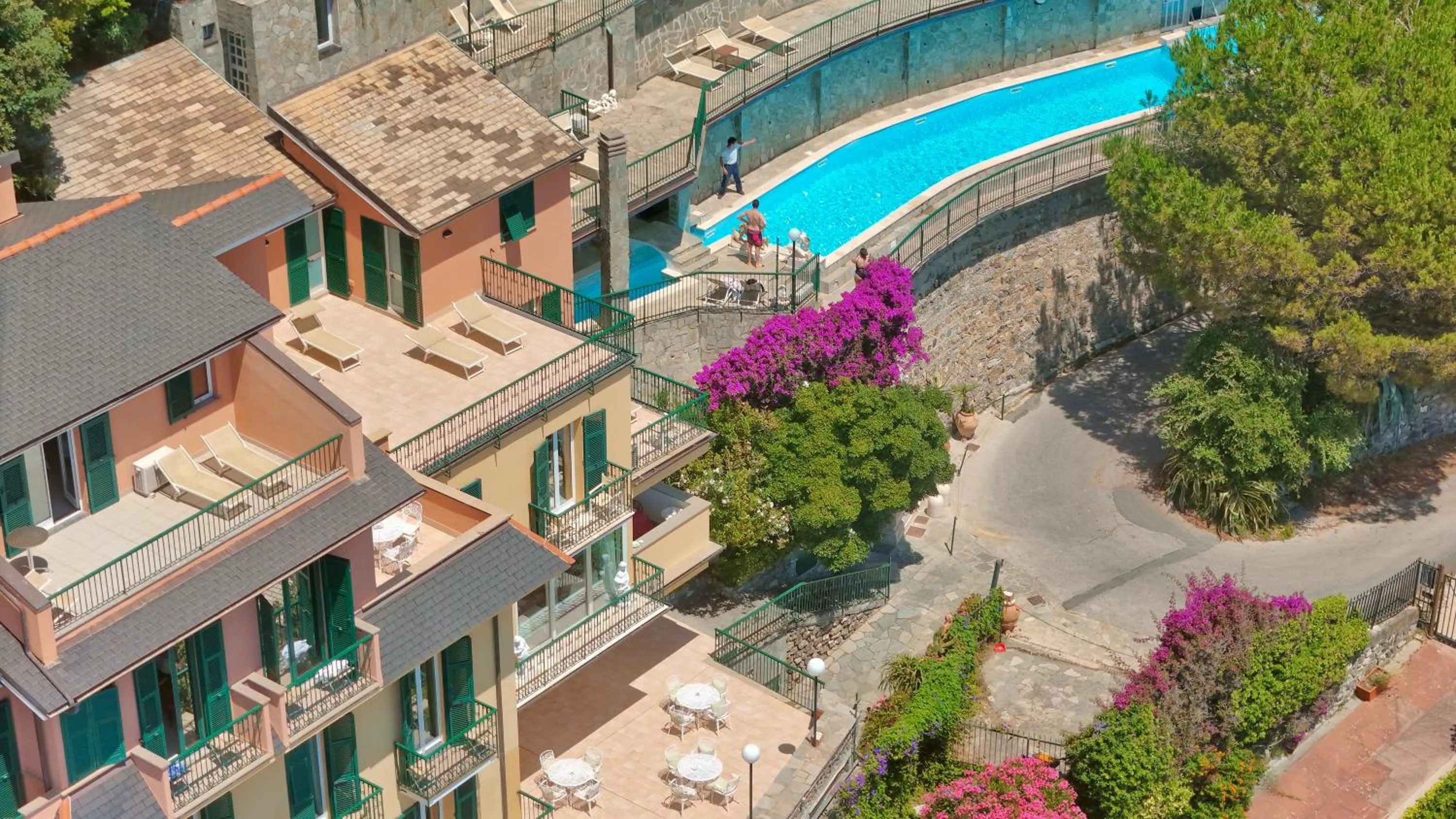 Property building in Hotel Leopold