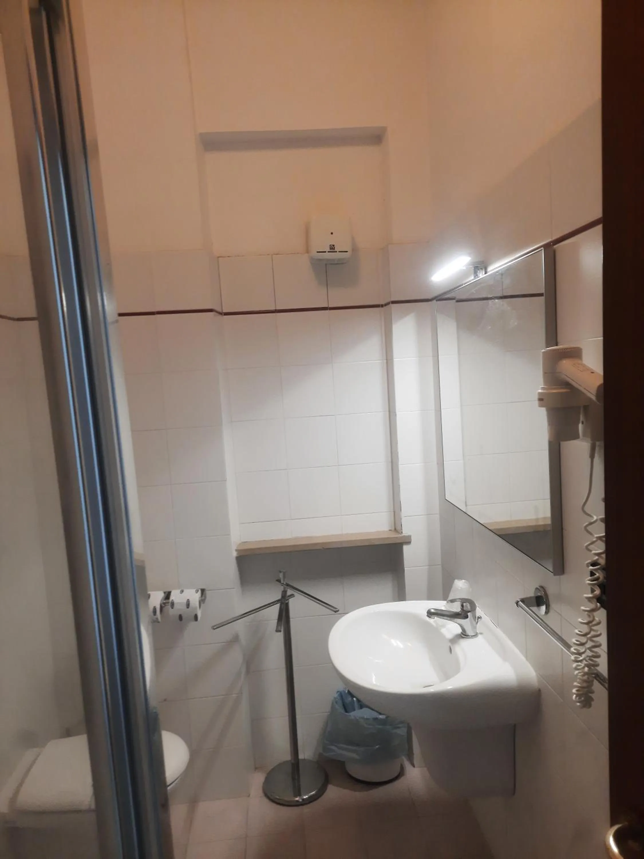 Bathroom in Hotel Leopold