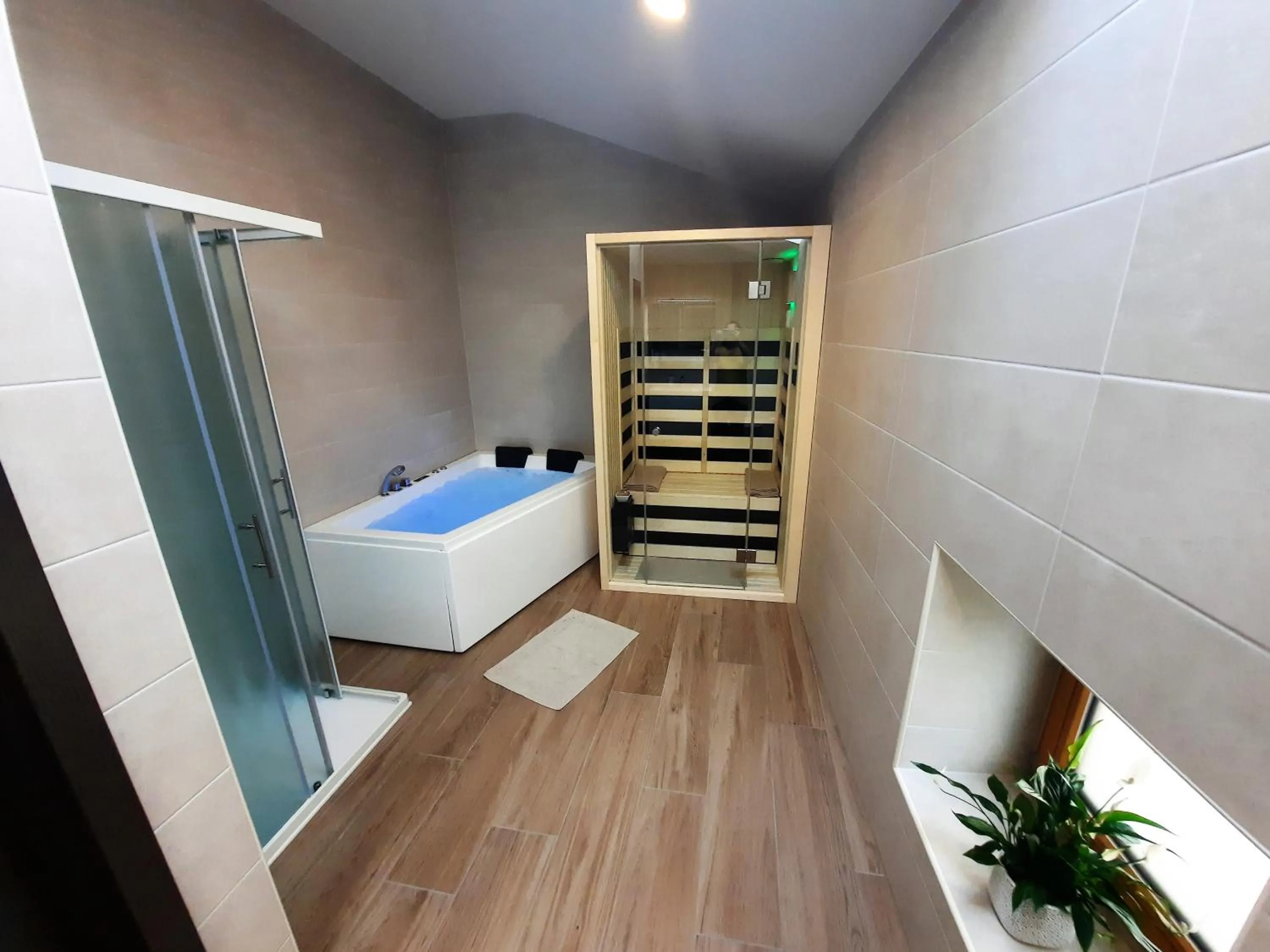 Spa and wellness centre/facilities, Bed in Apartments Hlapi with SPA