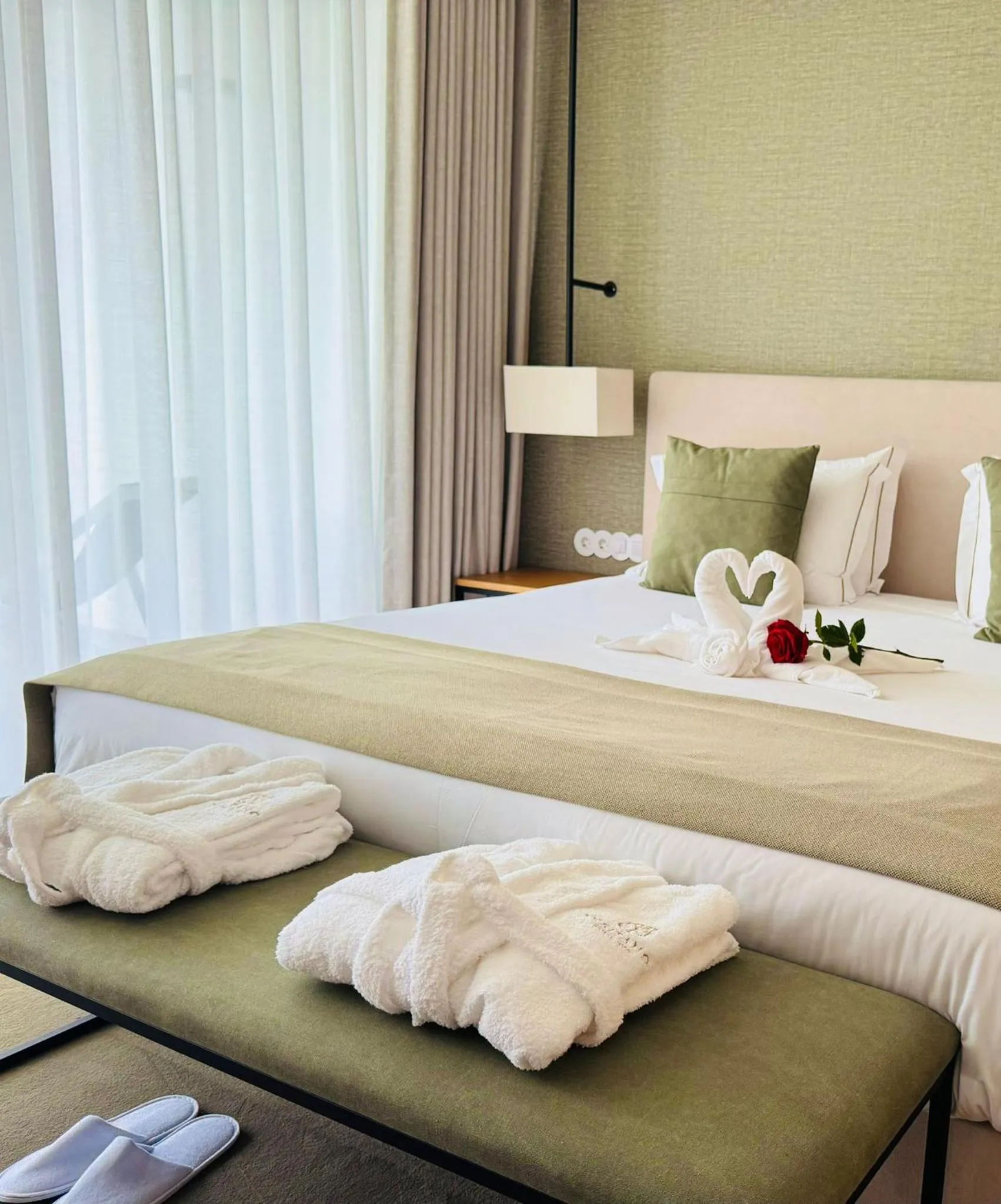 Bed in Lusitano Garden Villas