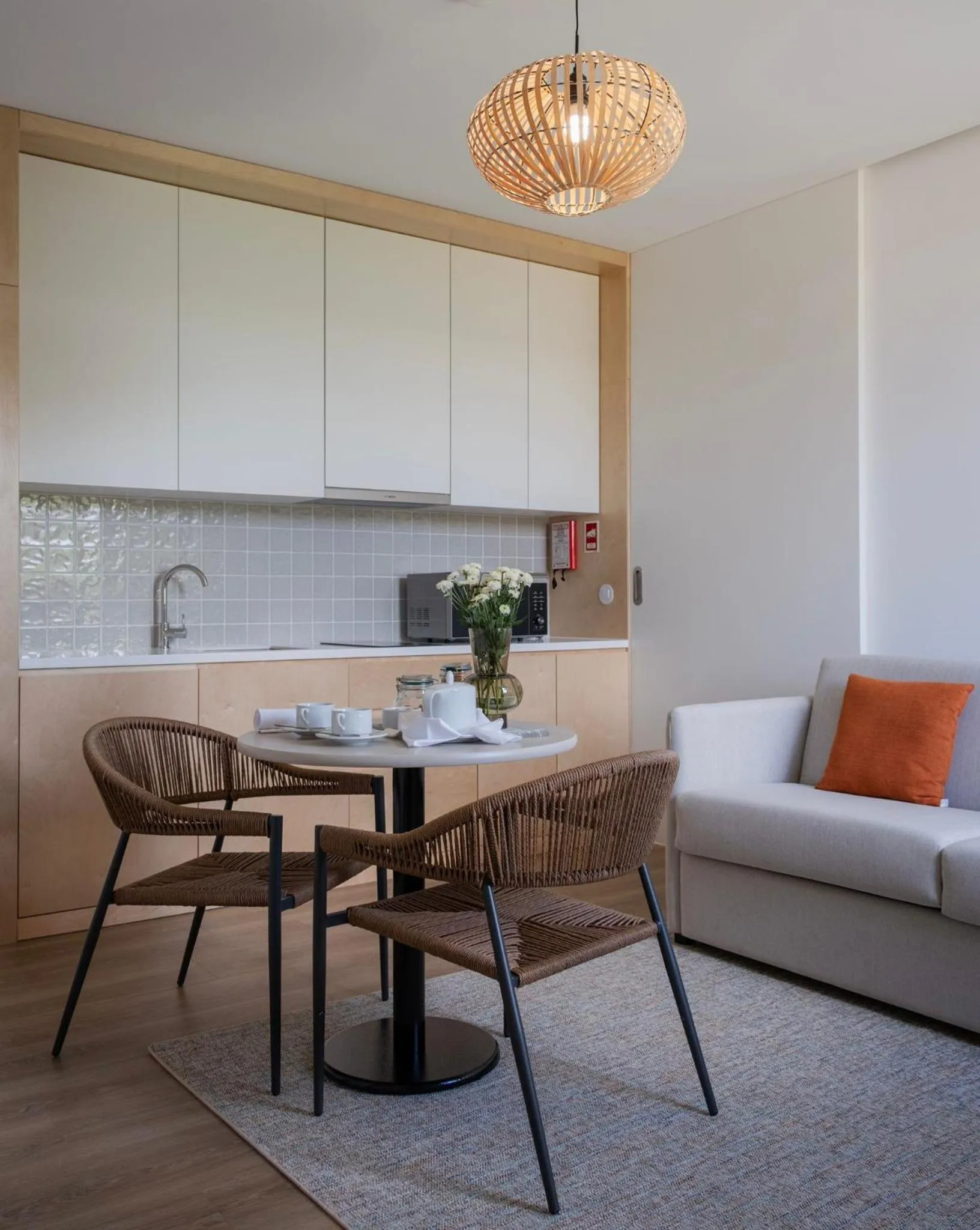 Kitchen or kitchenette in Lusitano Garden Villas