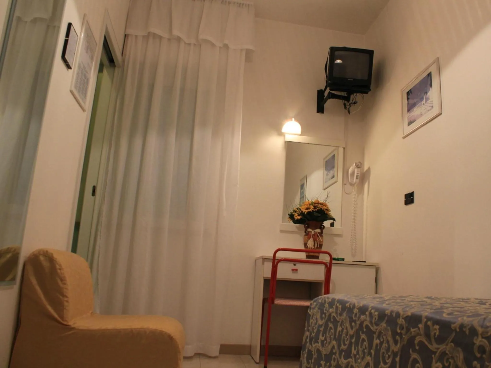 Bed in Hotel Morena Riccione Centrale