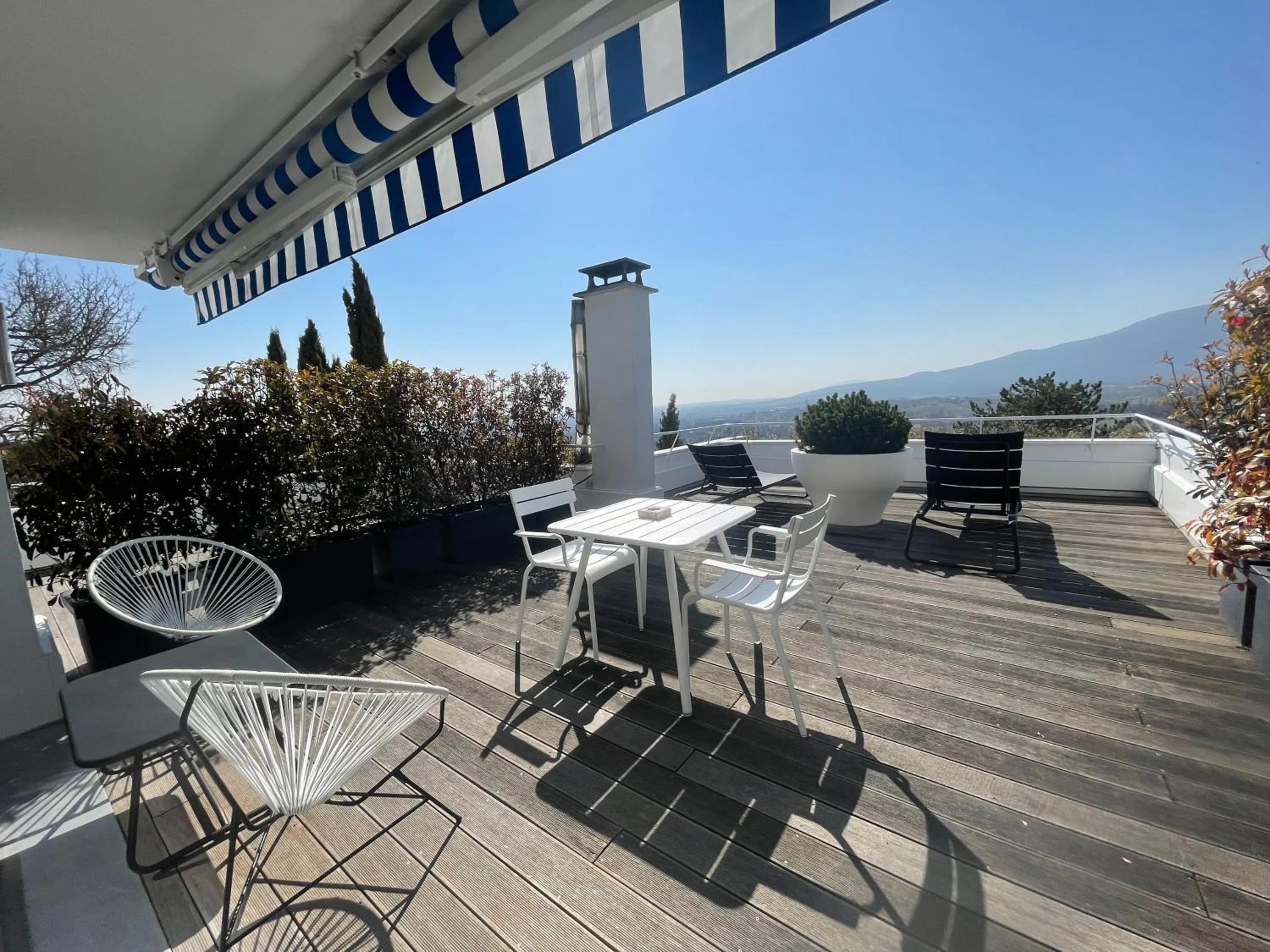 La Villa Haute Corniche