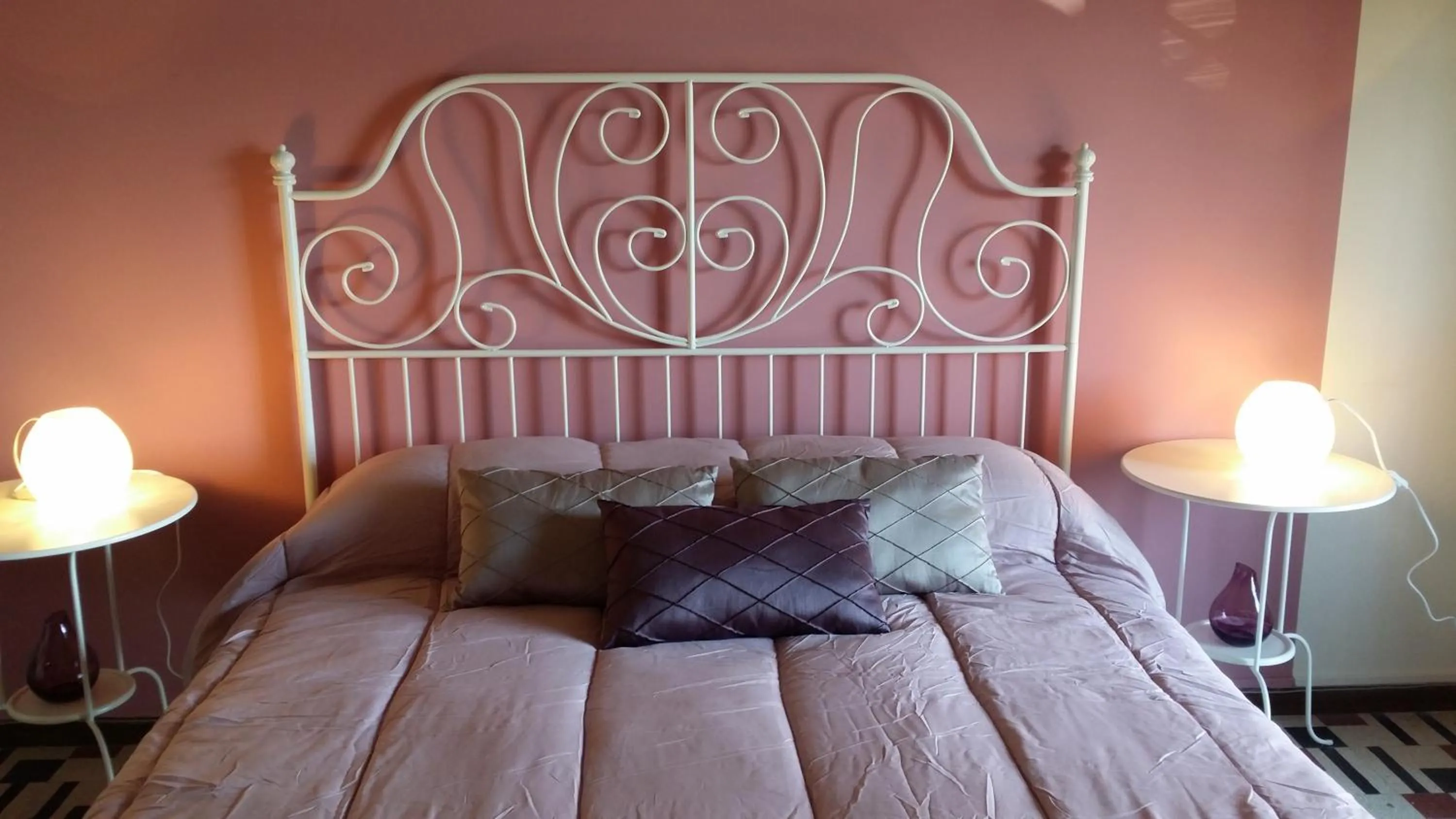 Bedroom, Bed in Aretè Guest House