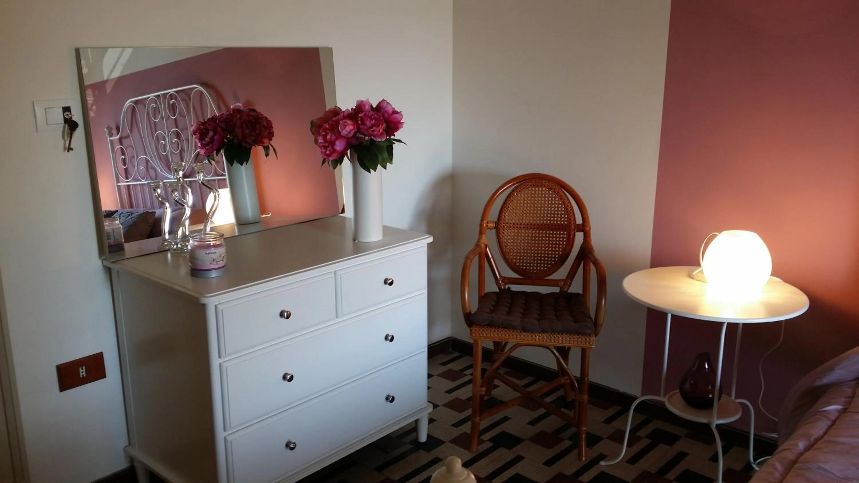 Photo of the whole room in Aretè Guest House